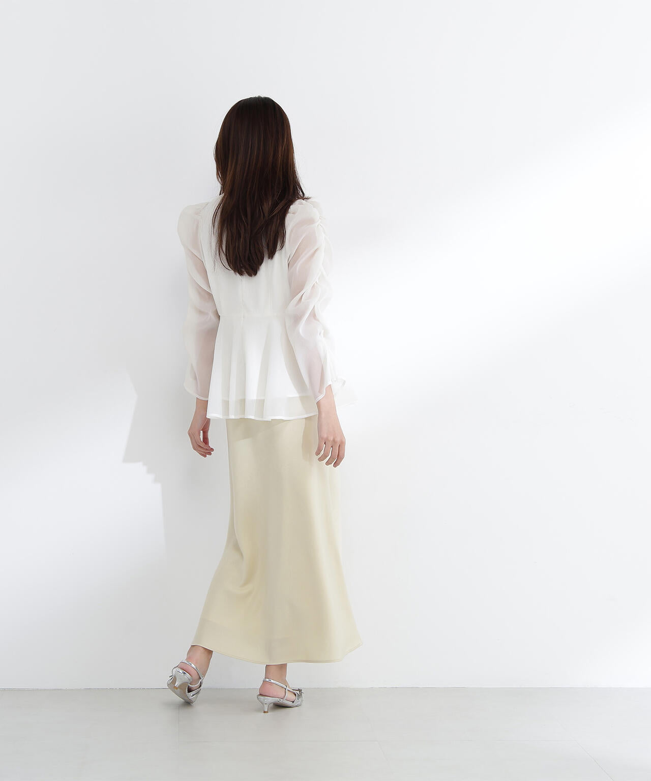 バイアスサテンナロースカート