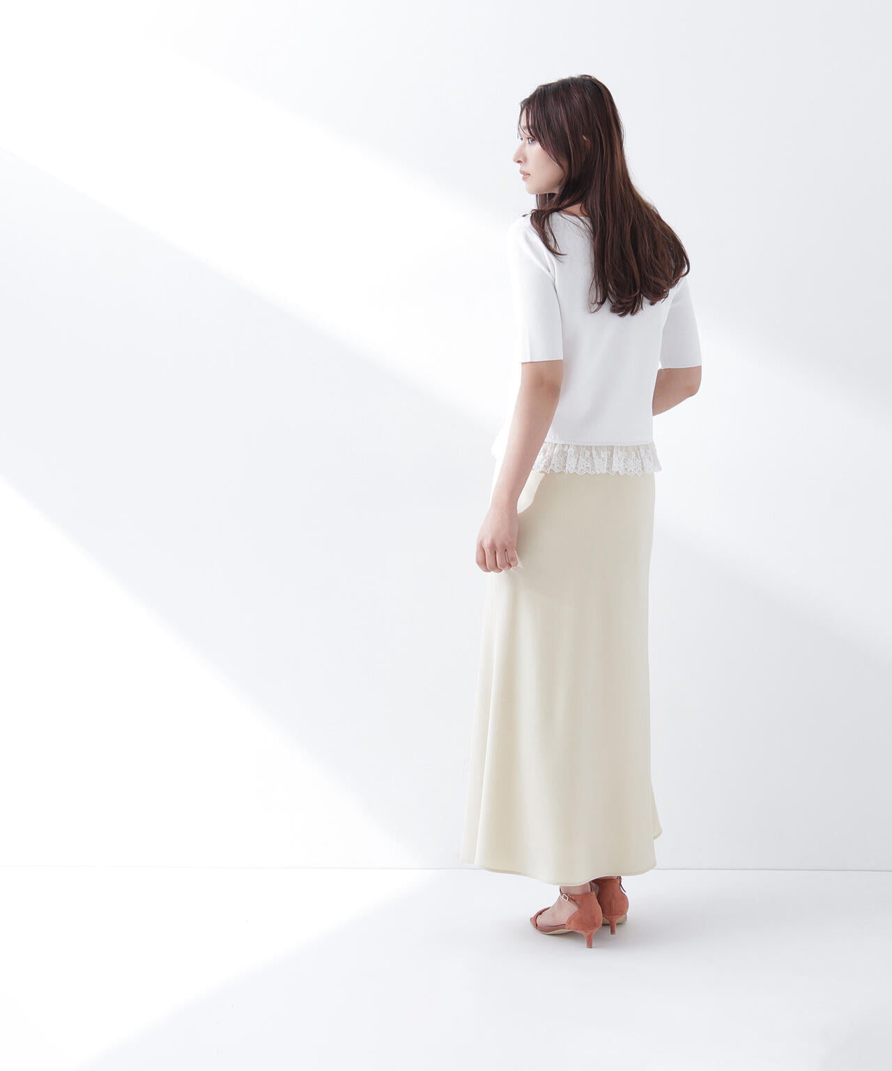 バイアスサテンナロースカート | NATURAL BEAUTY BASIC（ナチュラル