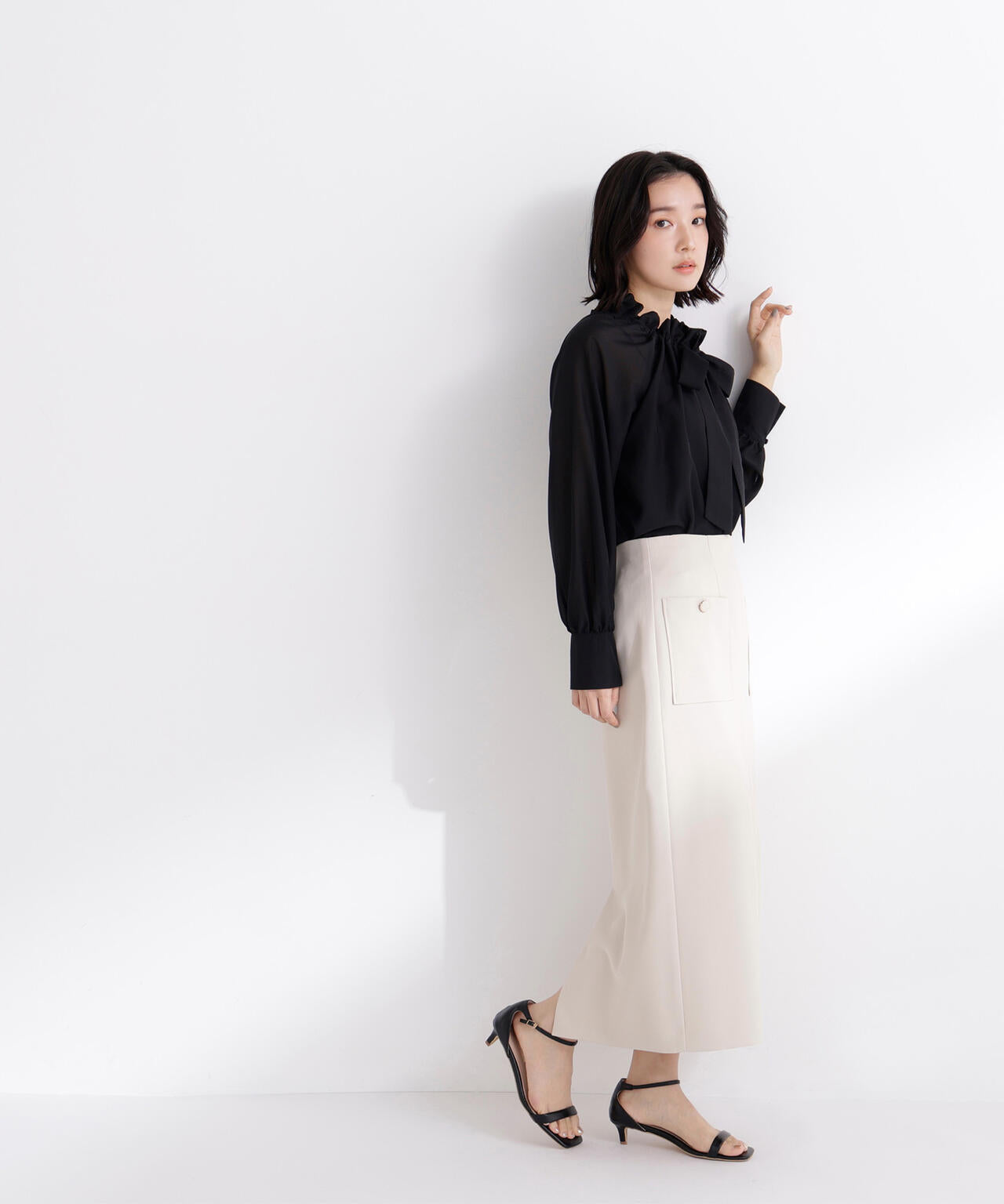 アウトポケットナロースカート