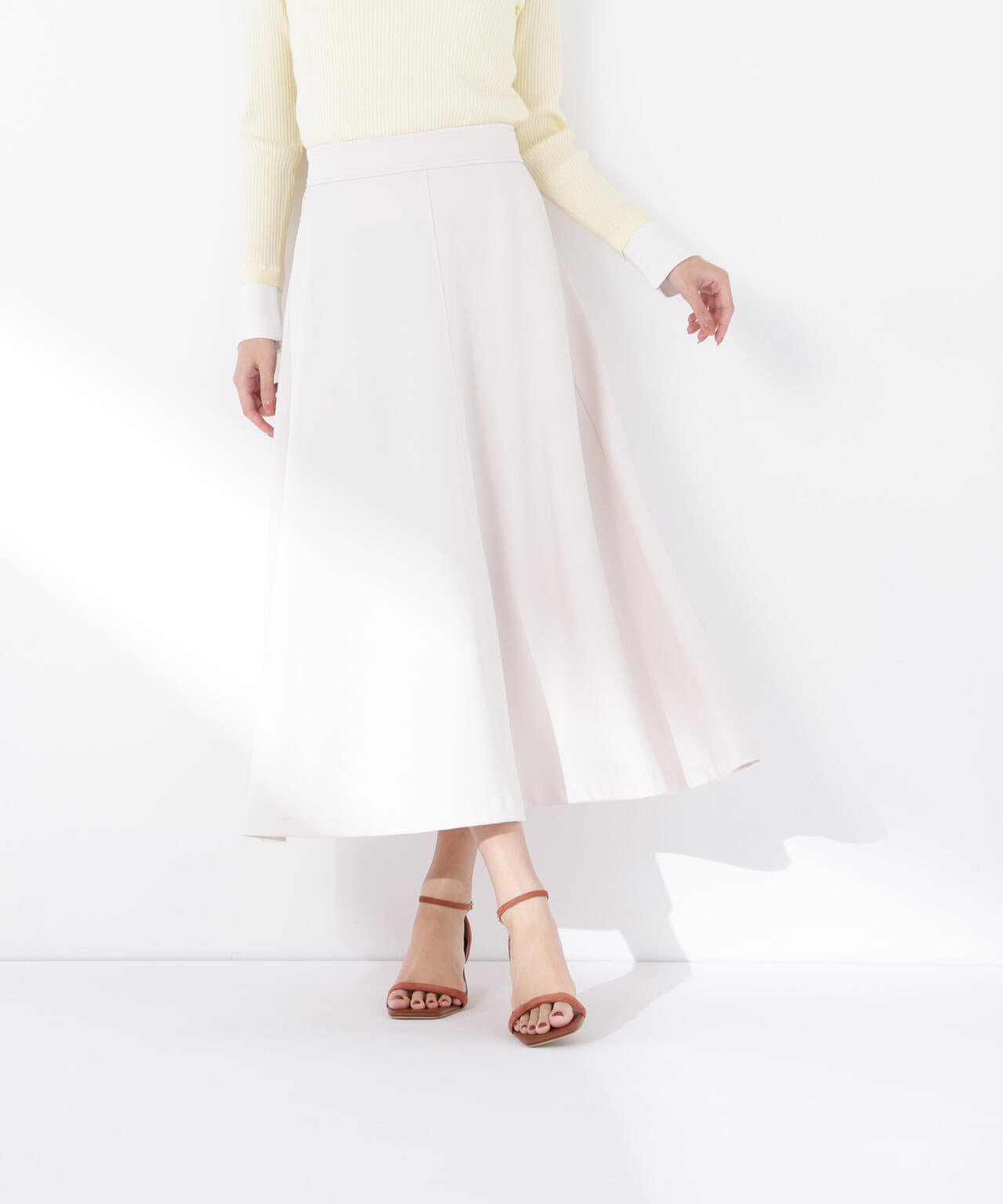 ANDREA&Co. フレアスカート　ホワイト abcボトムス10％割♡】スリットフレアスカート – PARK by one way