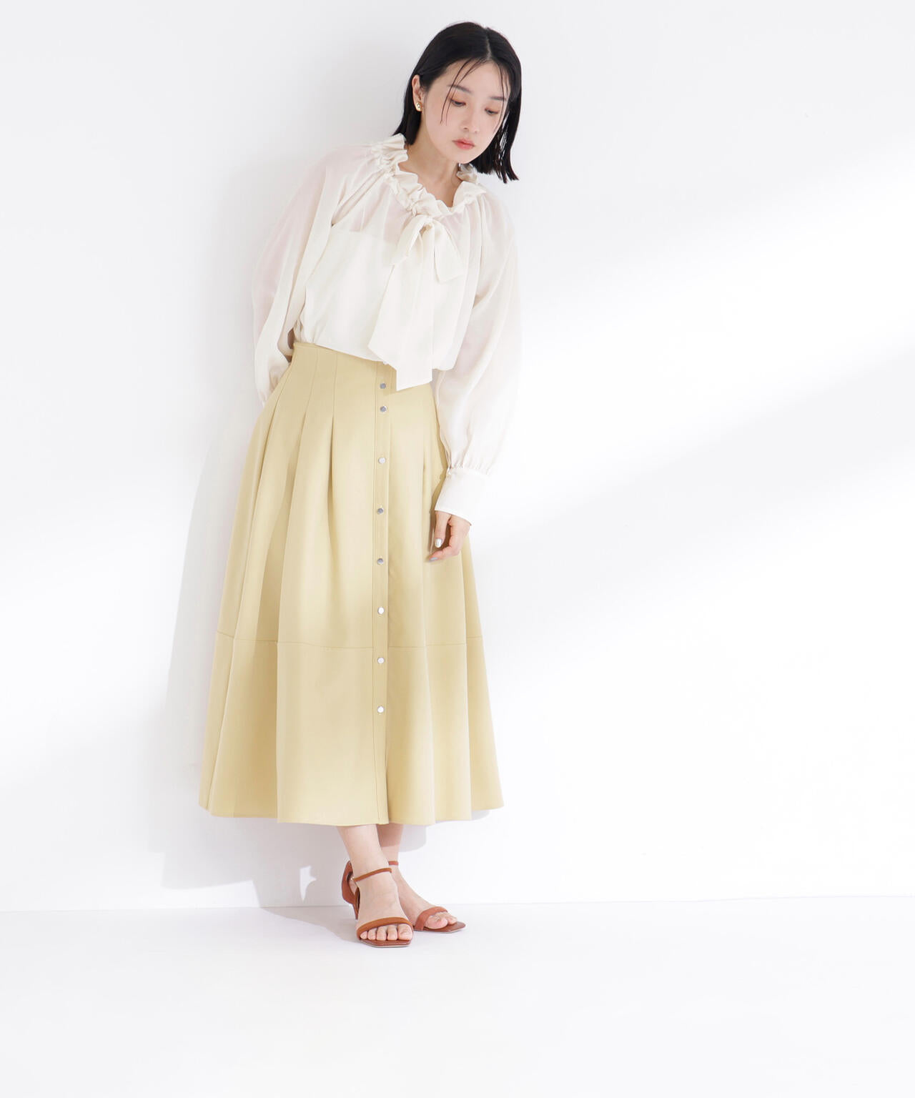 フロントボタンフレアスカート | NATURAL BEAUTY BASIC（ナチュラル