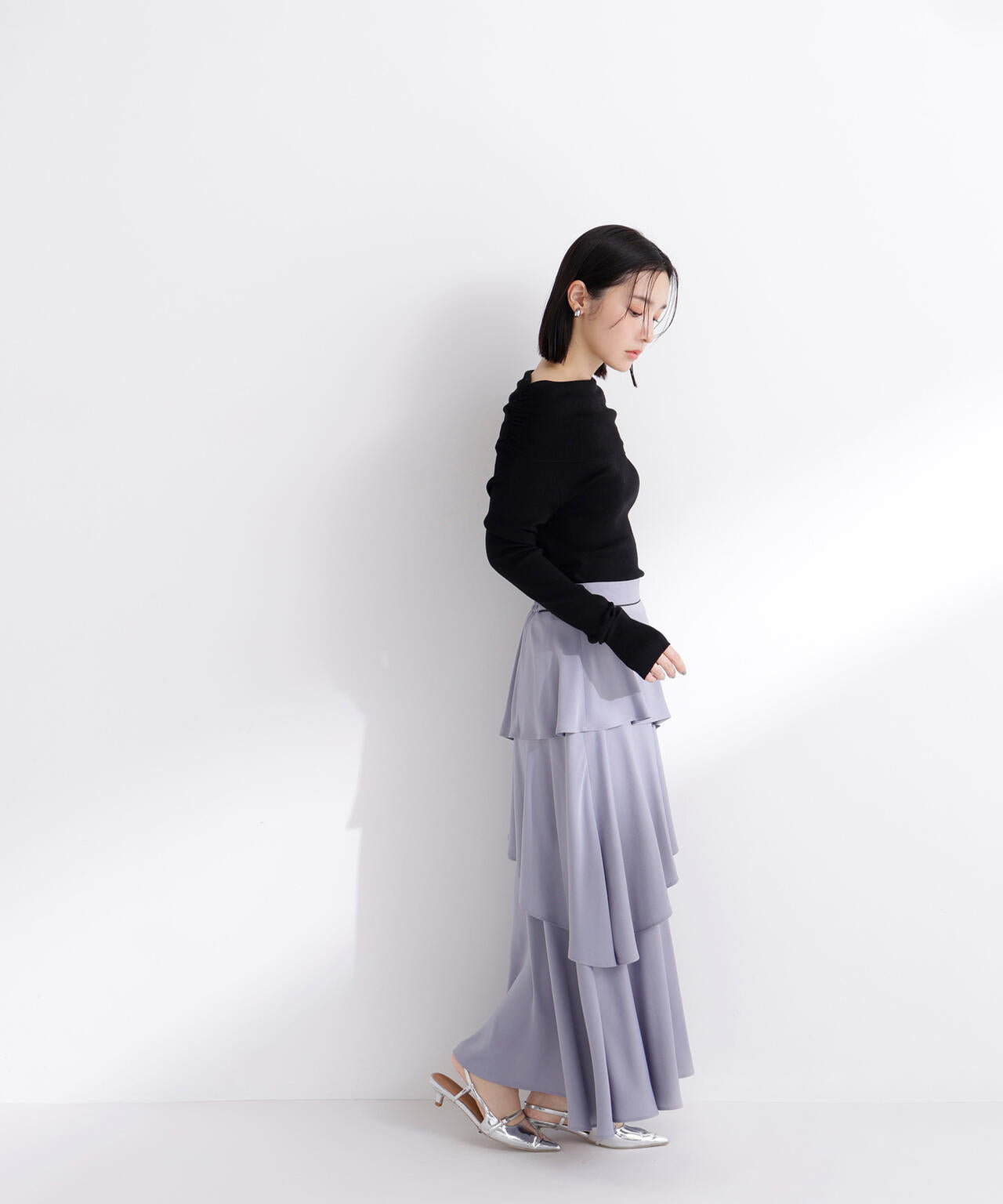 アシンメトリーティアードスカート