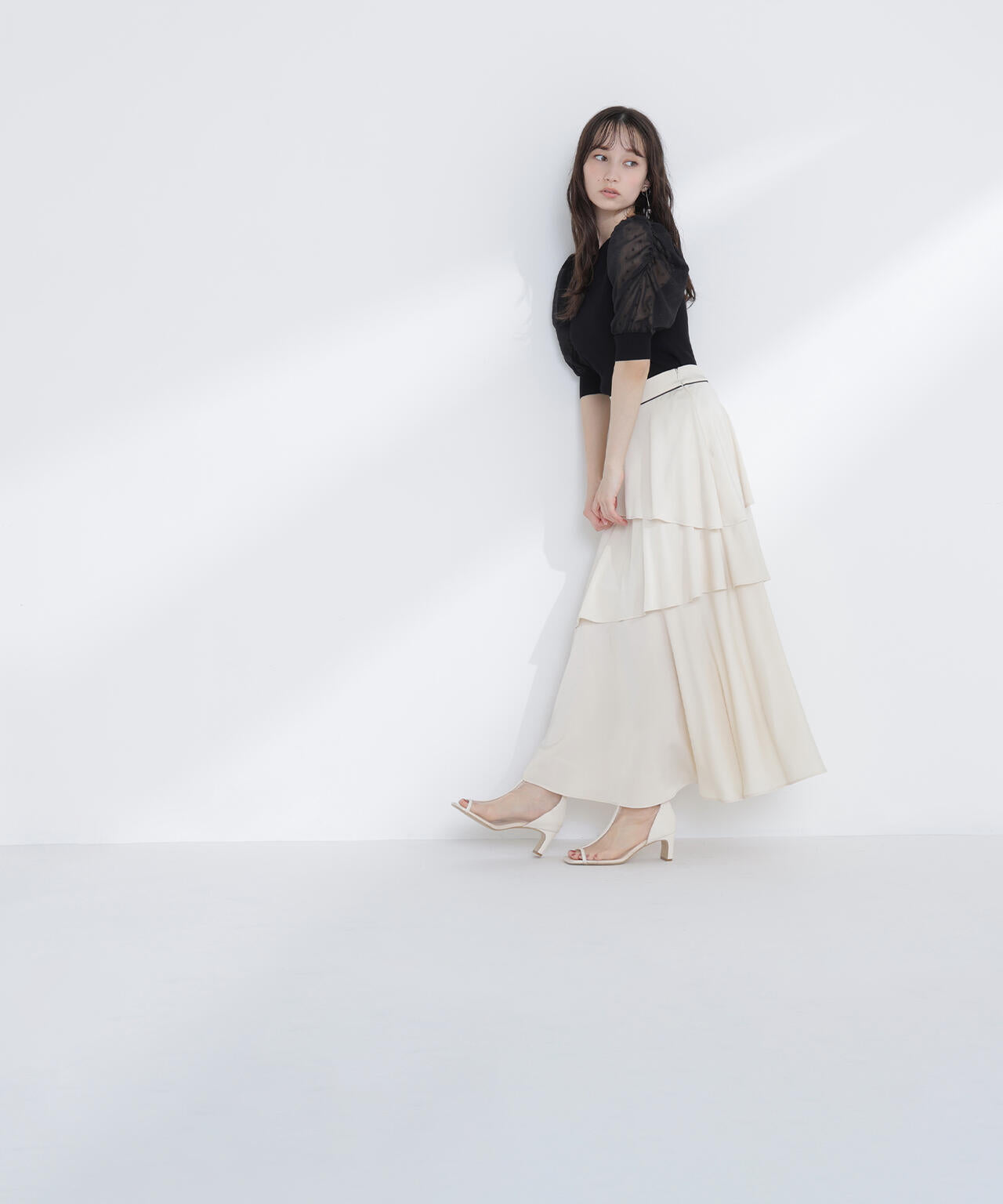 アシンメトリーティアードスカート