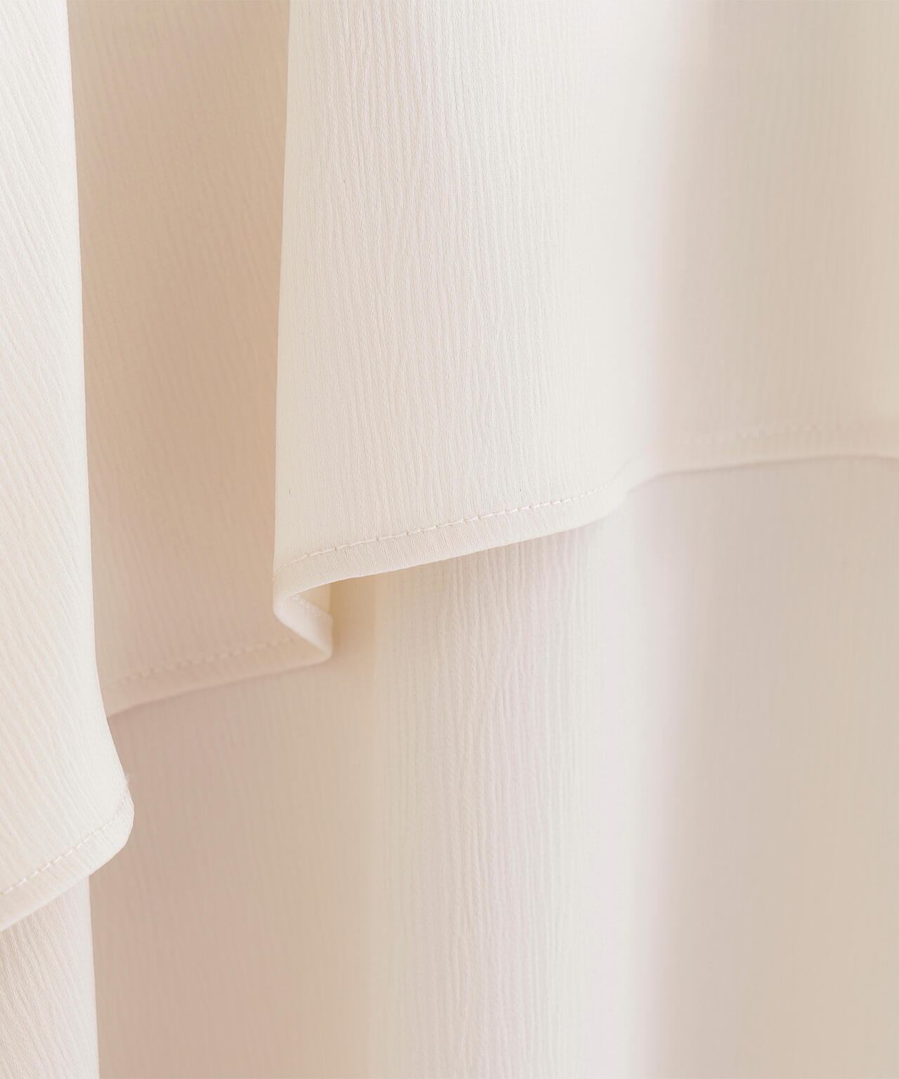 アシンメトリーティアードスカート