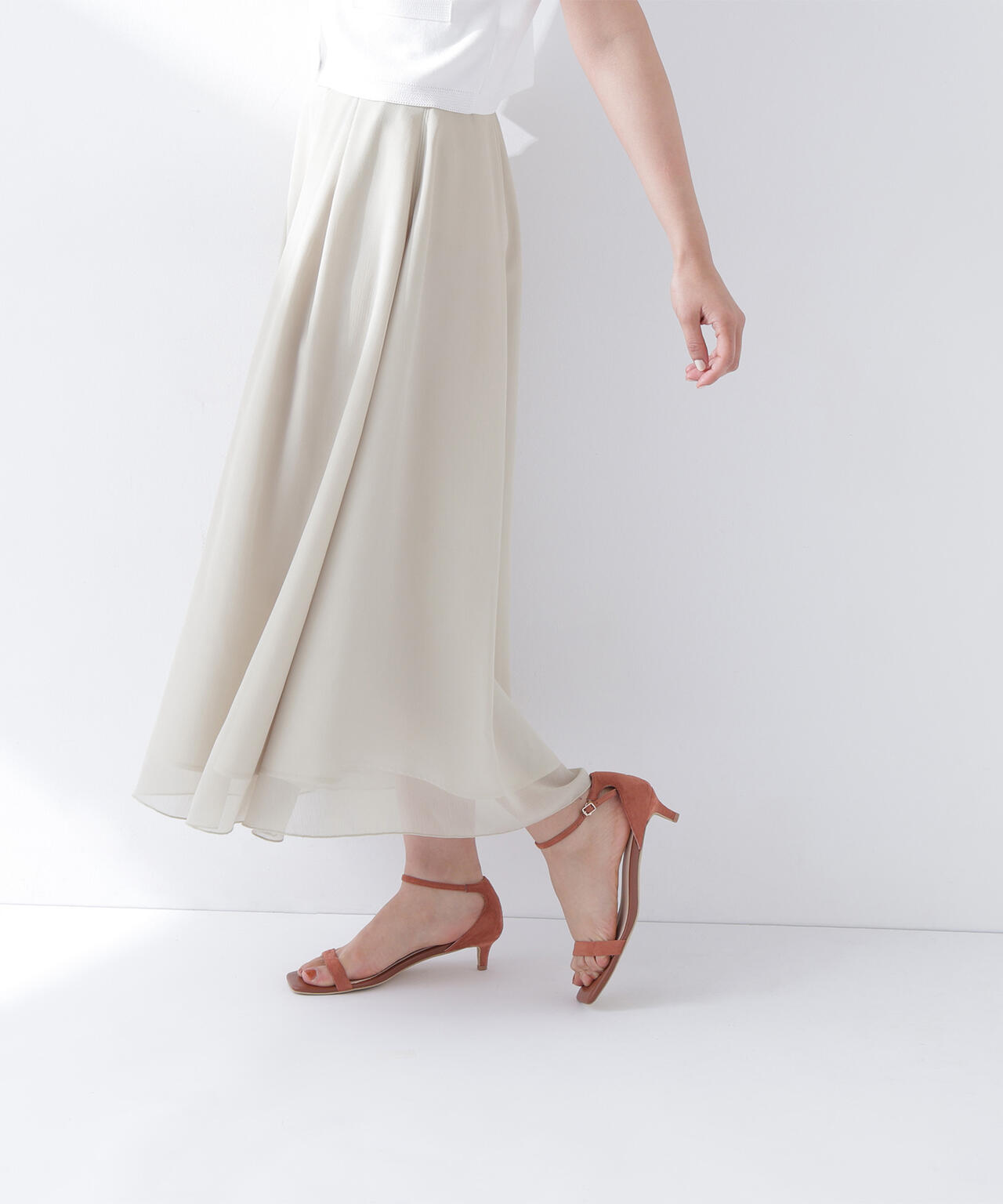 6/5～6/7 オンライン限定2buy10%OFF対象】楊柳シアーフレアスカート