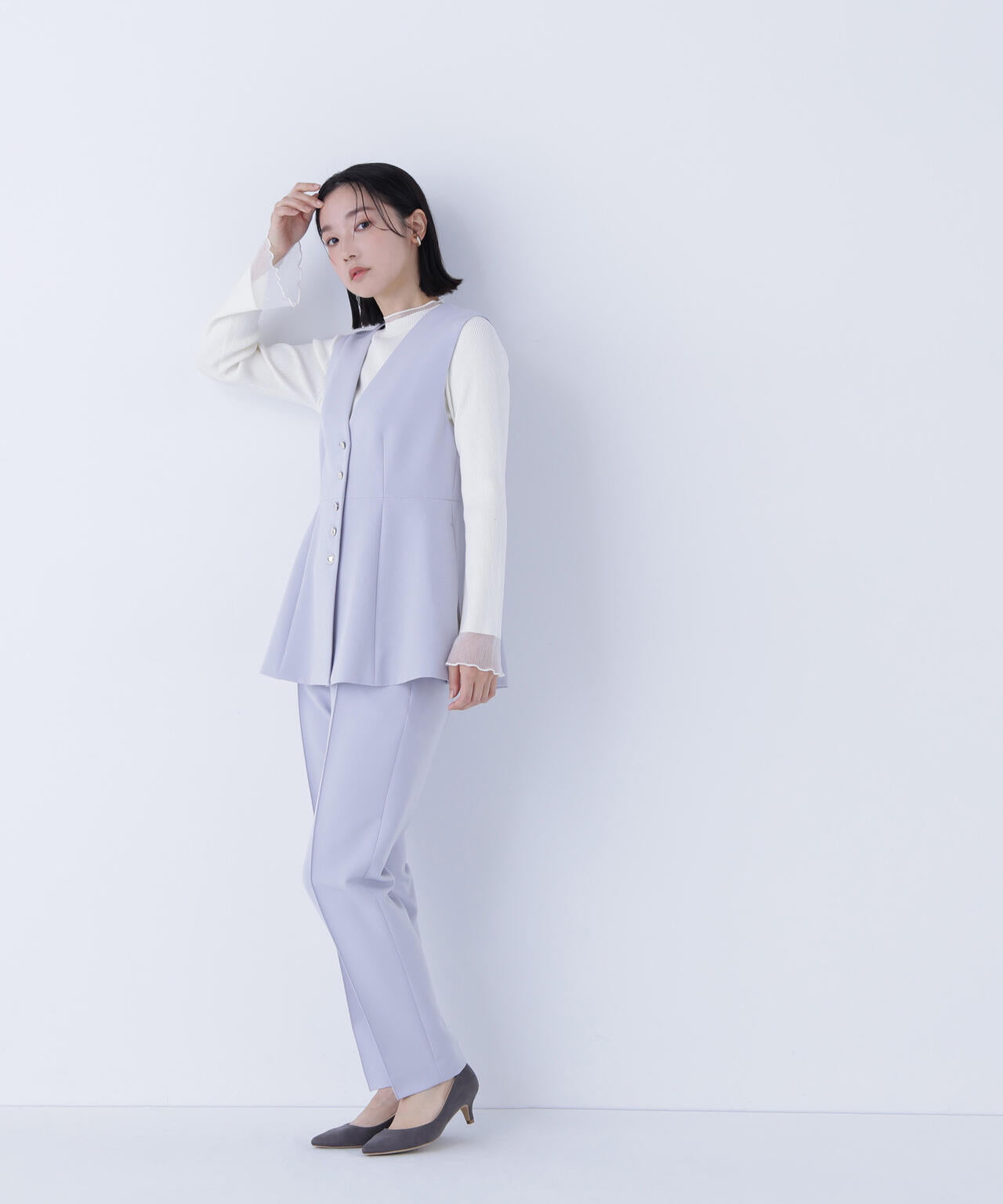 フロントボタンペプラムジレ SETUP テーパードパンツ