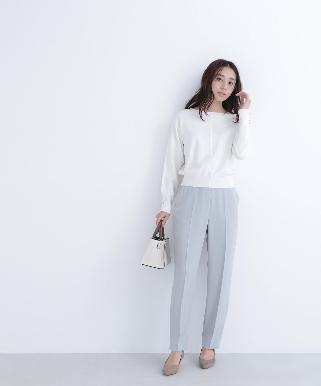 カラーテーパードパンツ