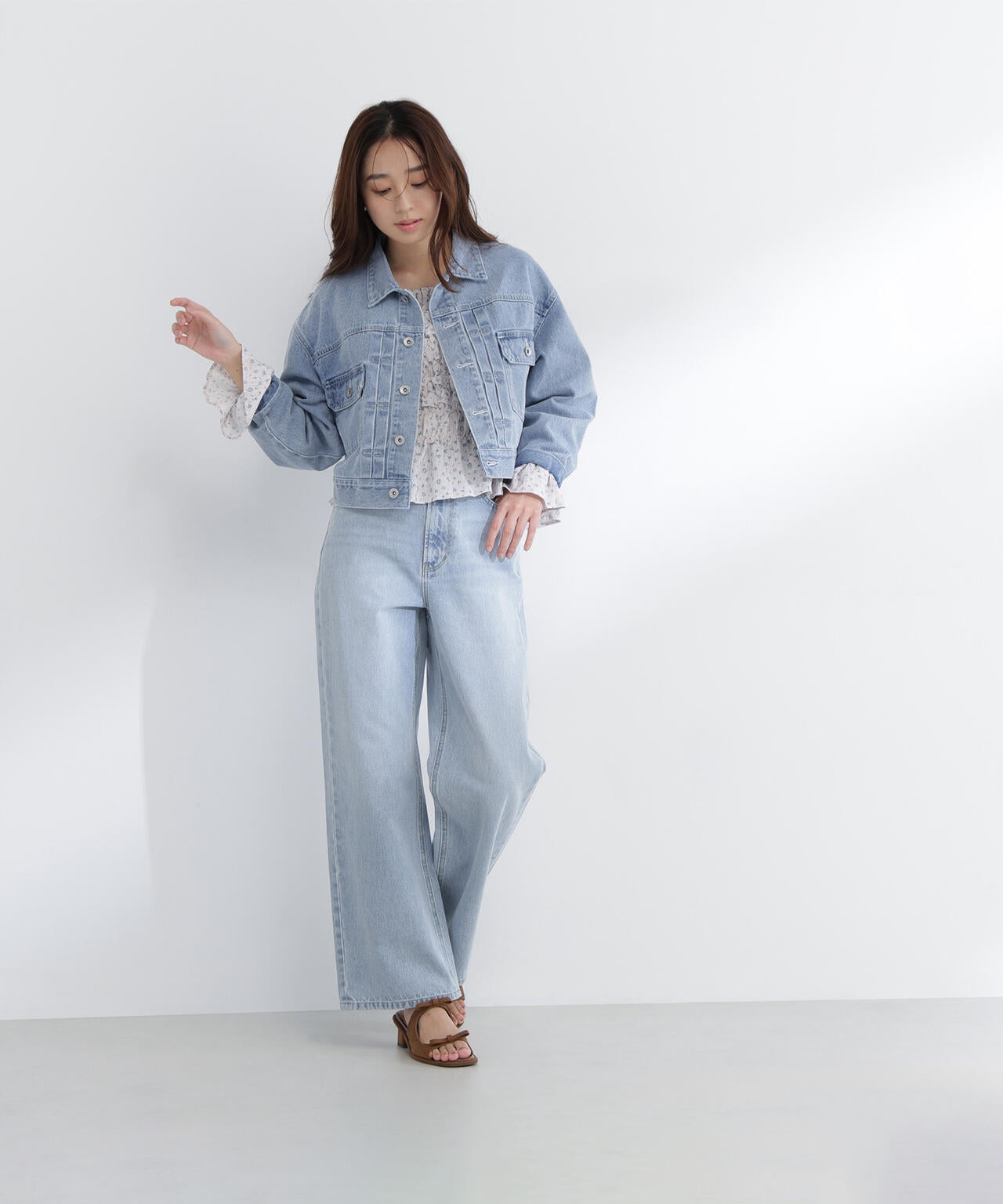 ワイドストレートデニムパンツ