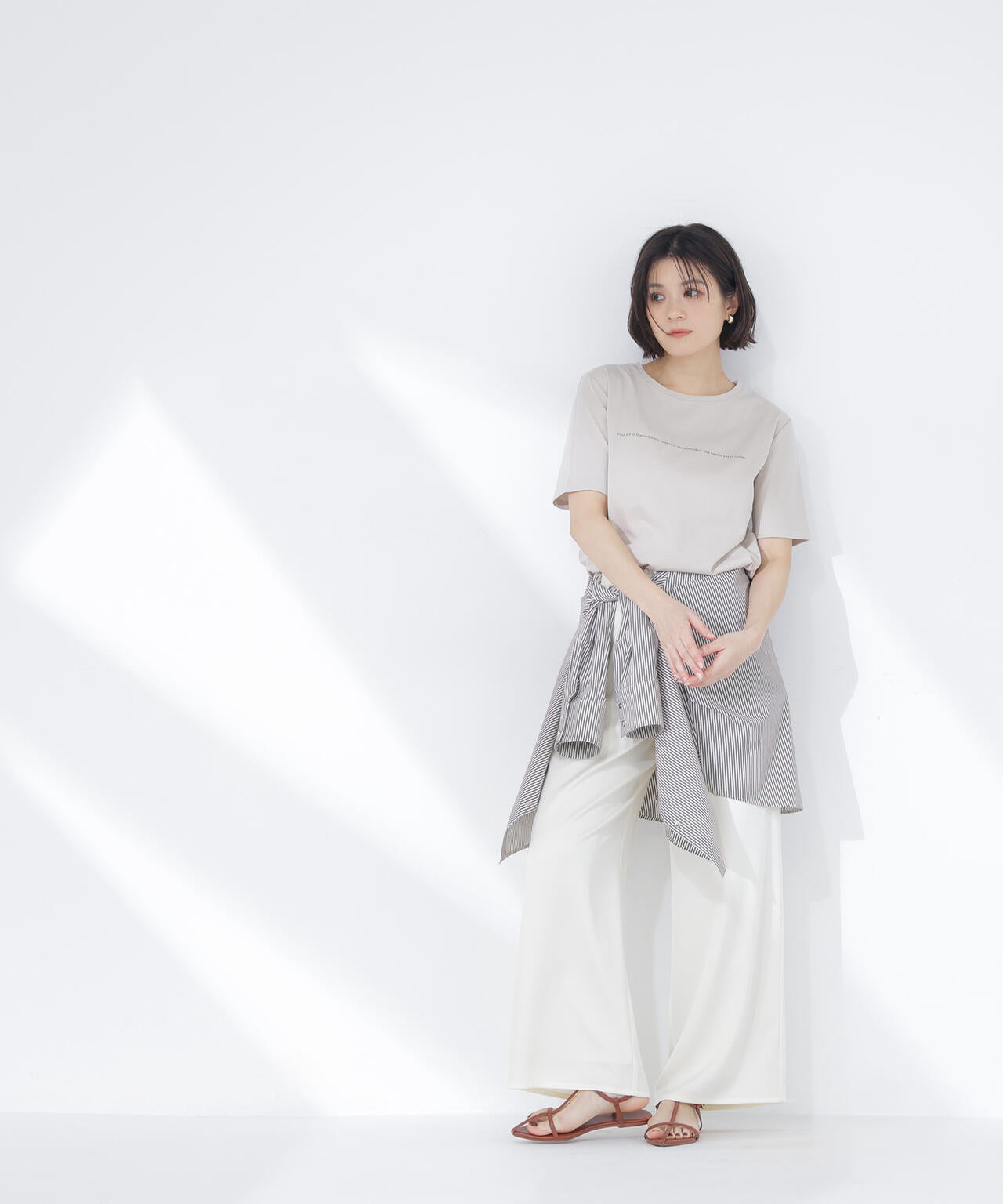 サテンイージーパンツ