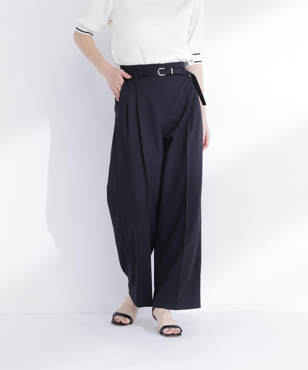 【Oggi.jp掲載】【ちょうど、いい服】はいたら沼！美脚ワイドパンツ