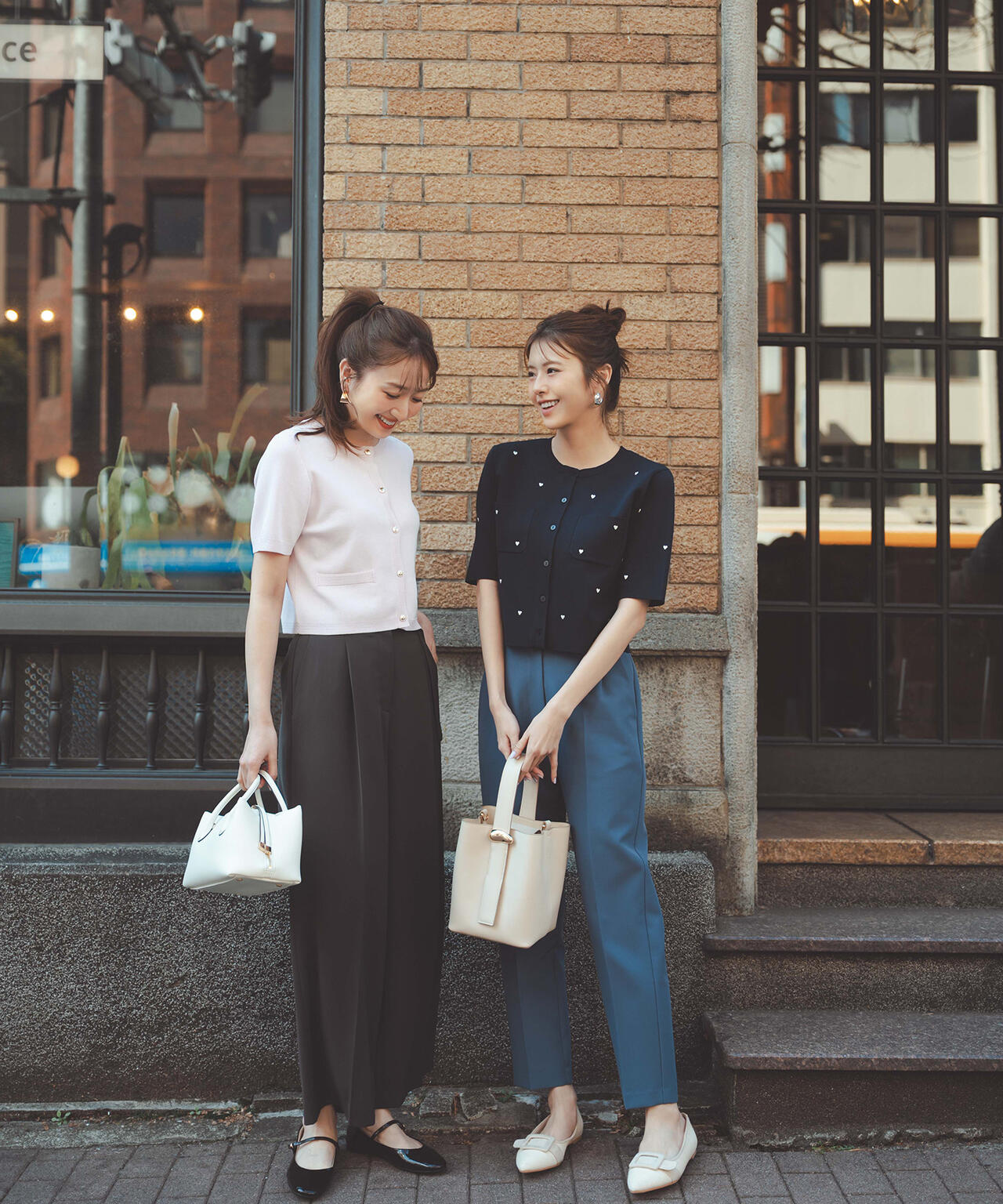 身長165　B:80 W:59 / H:85 / S:23.5 着用サイズ：M