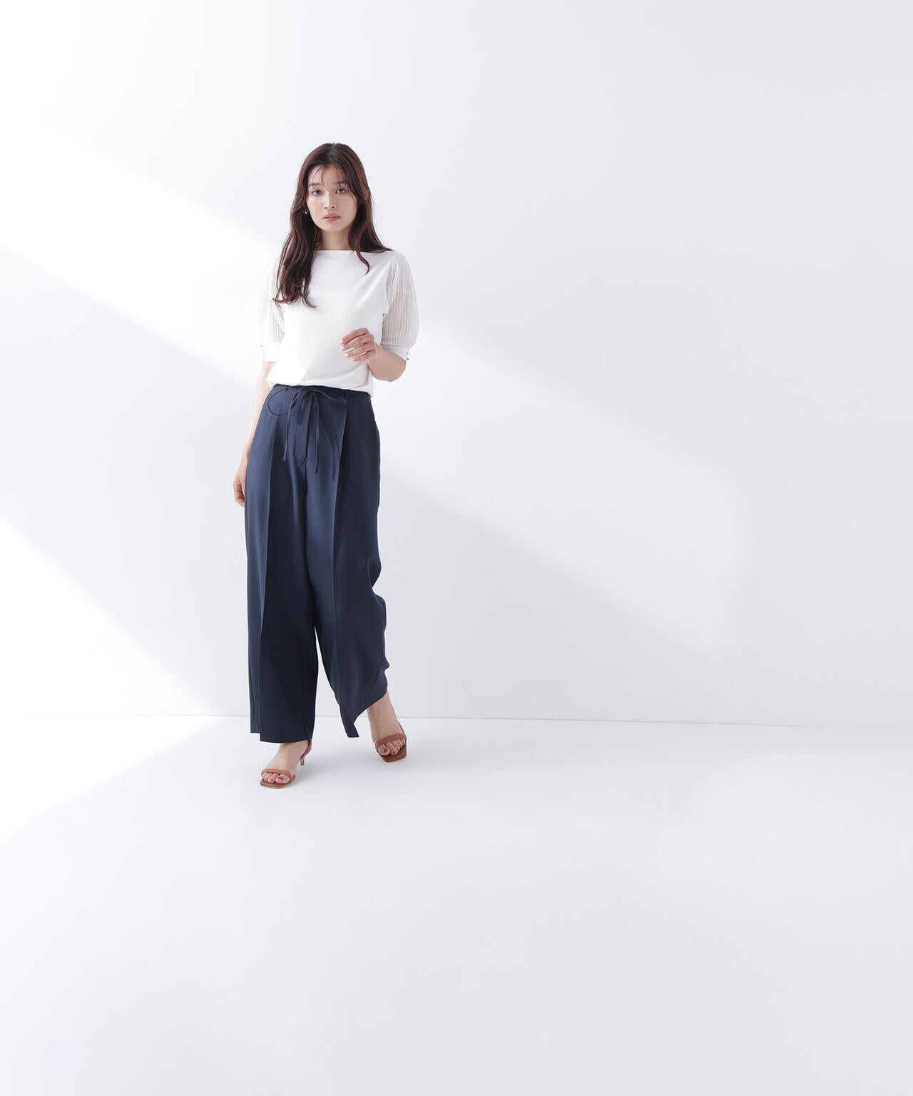 ナローリボンタックワイドパンツ | NATURAL BEAUTY BASIC（ナチュラル