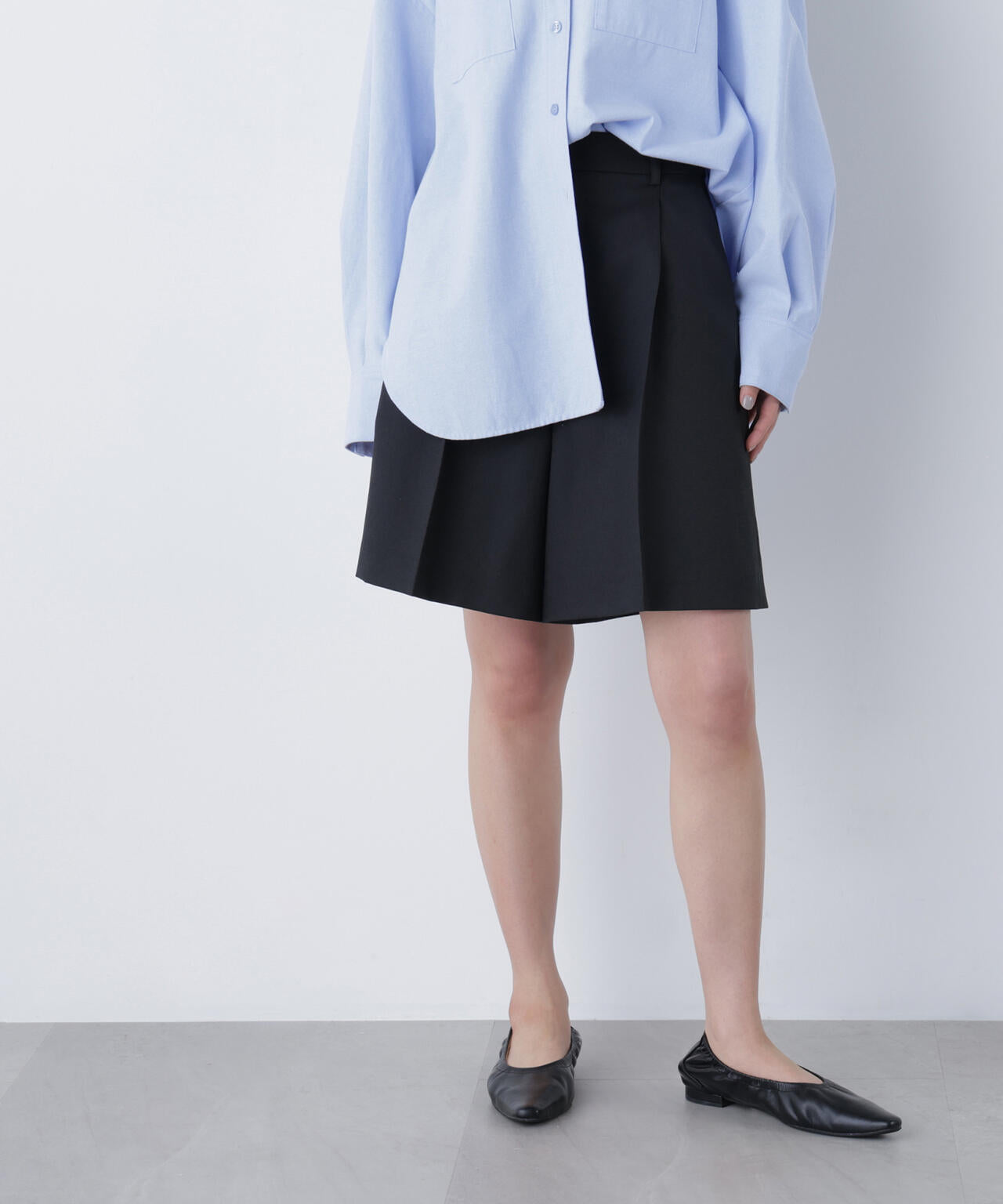 タックキュロットパンツ