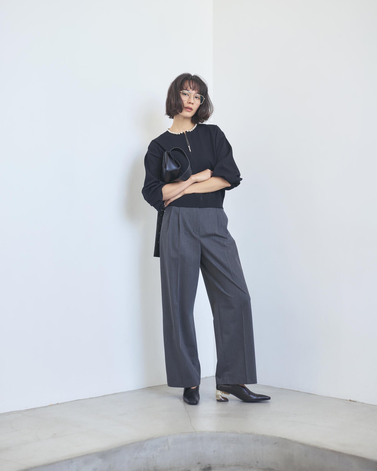 【365ユーティリティー】洗えて毛玉になりにくいタックワイドパンツ