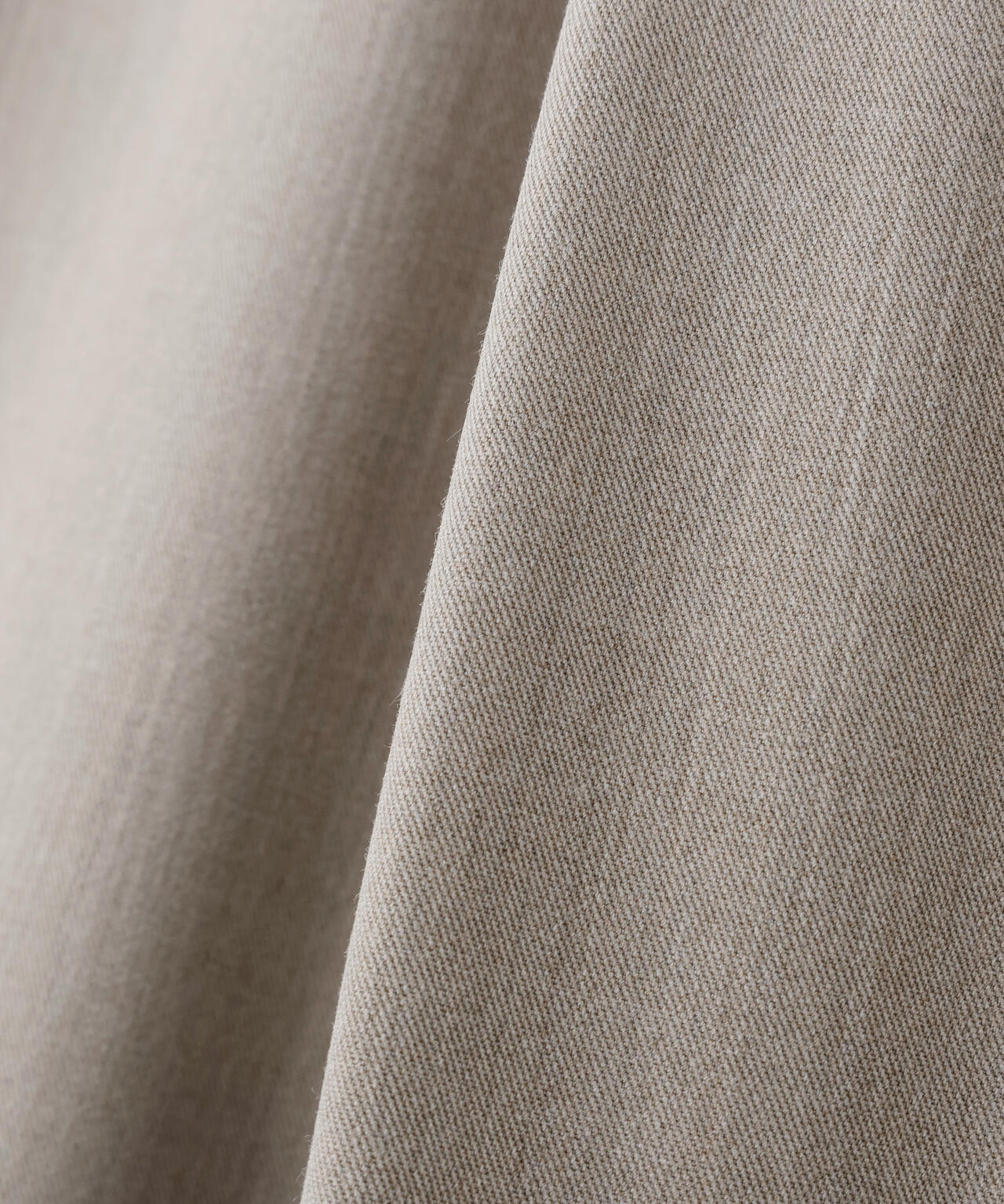 【365ユーティリティー】洗えて毛玉になりにくいタックワイドパンツ