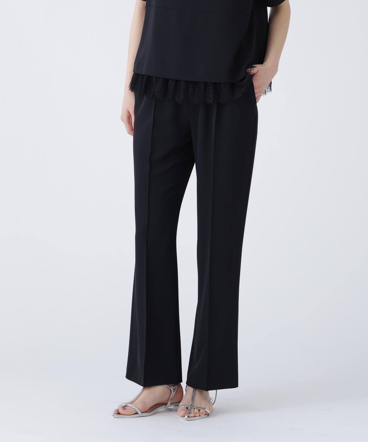 168cm B81cm W60cm H89cm 着用サイズ：M