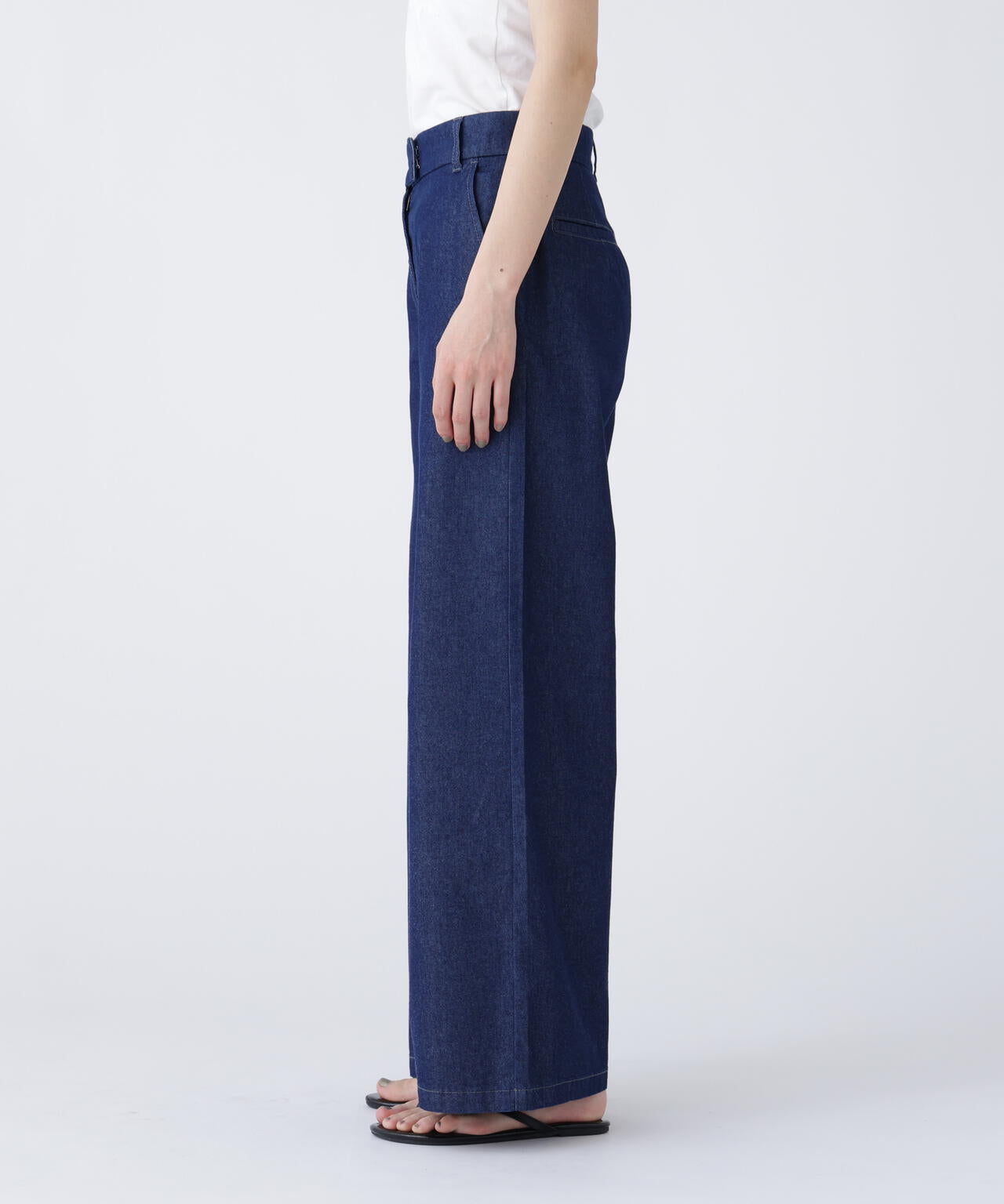 168cm B81cm W60cm H89cm 着用サイズ：M