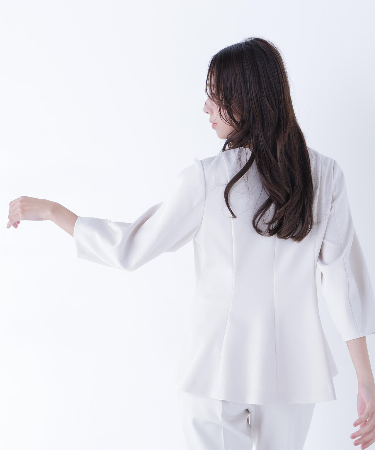 美品　ナチュラルビューティーベーシック　スーツ　セットアップ　S. M レーヨン N.Natural beauty basic - 美品 ナチュラルビューティーベーシック