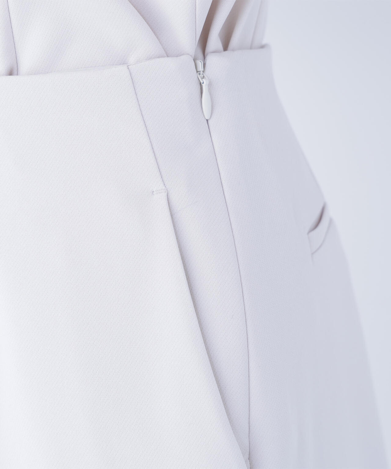 フォルムペプラムセットアップ