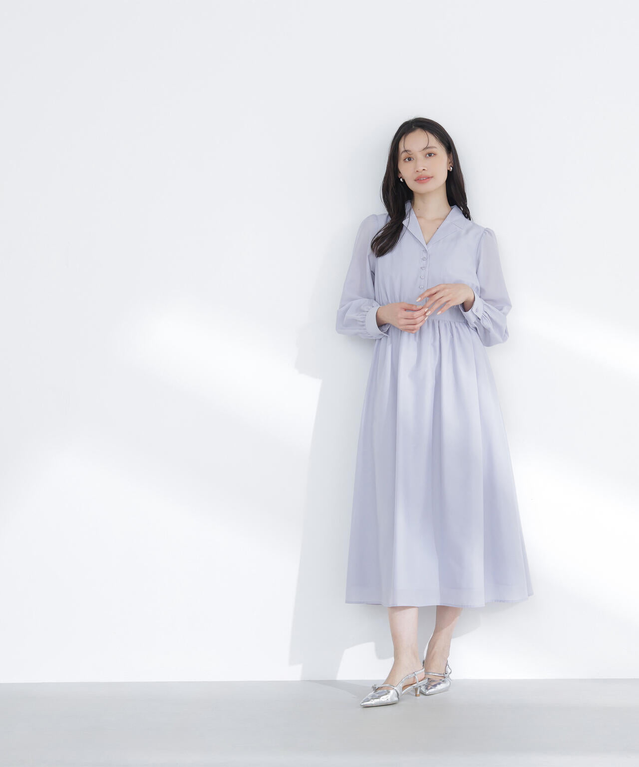 フロントボタン開襟ワンピース