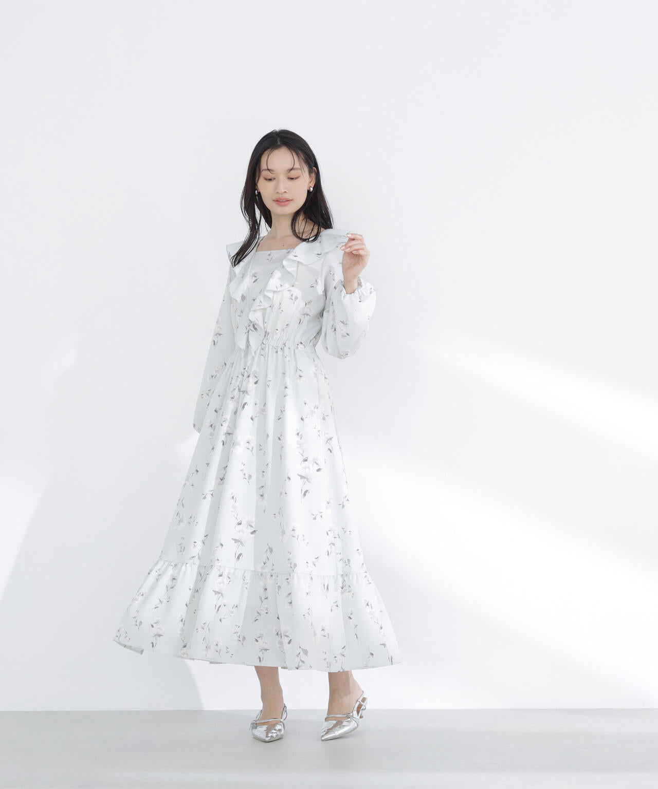 ラッフルフラワープリントワンピース | NATURAL BEAUTY BASIC