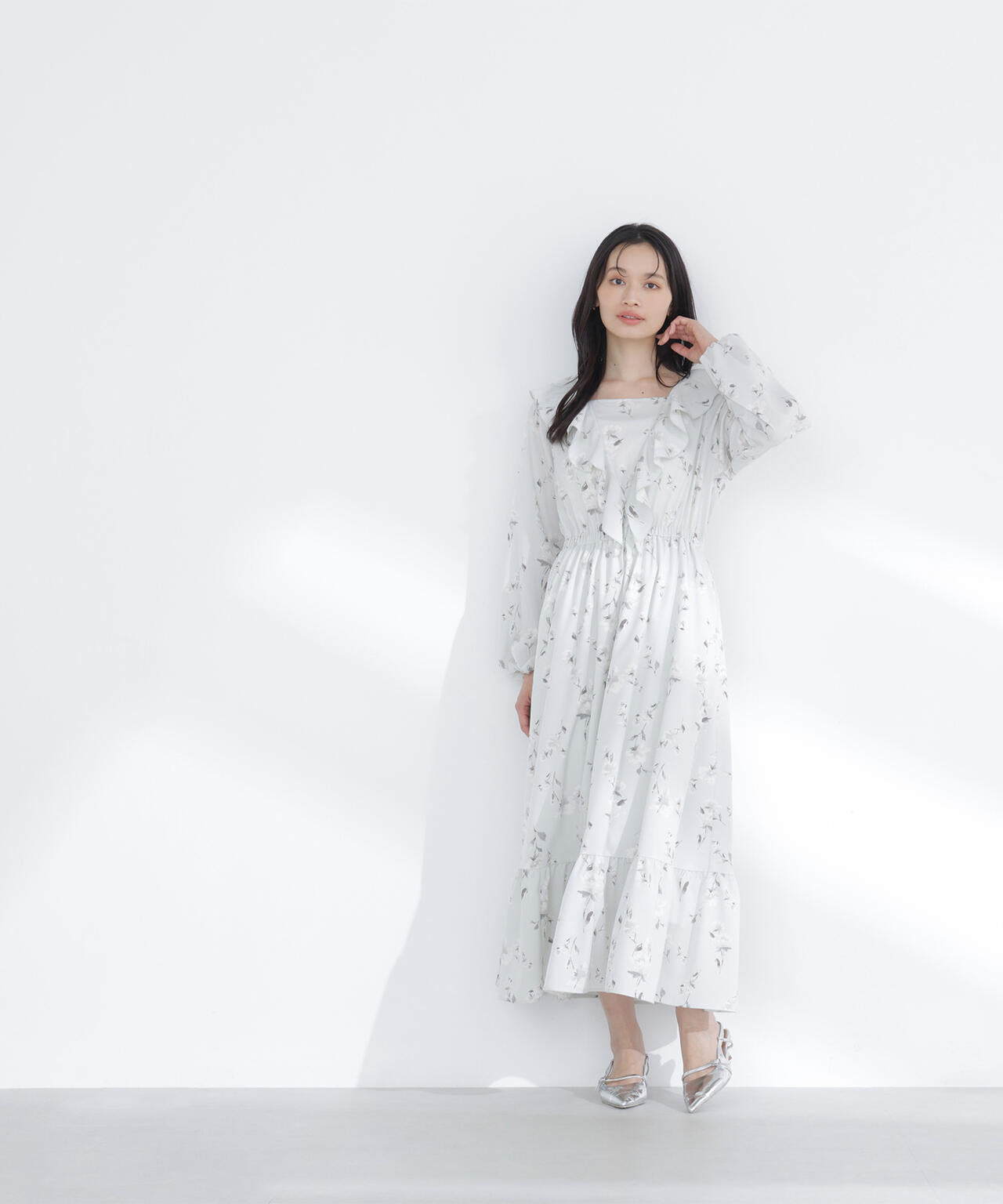 ラッフルフラワープリントワンピース | NATURAL BEAUTY BASIC