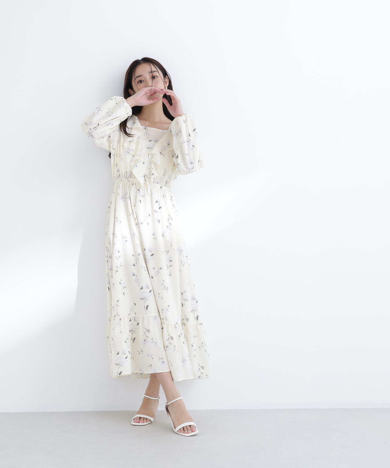 ラッフルフラワープリントワンピース | NATURAL BEAUTY BASIC