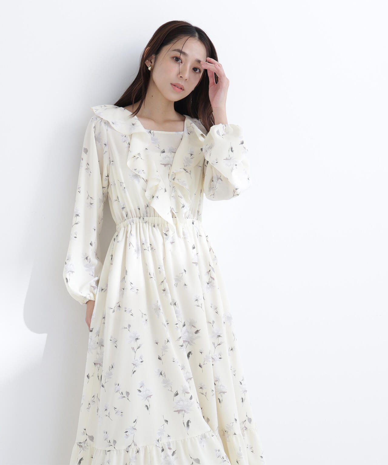 ラッフルフラワープリントワンピース | NATURAL BEAUTY BASIC