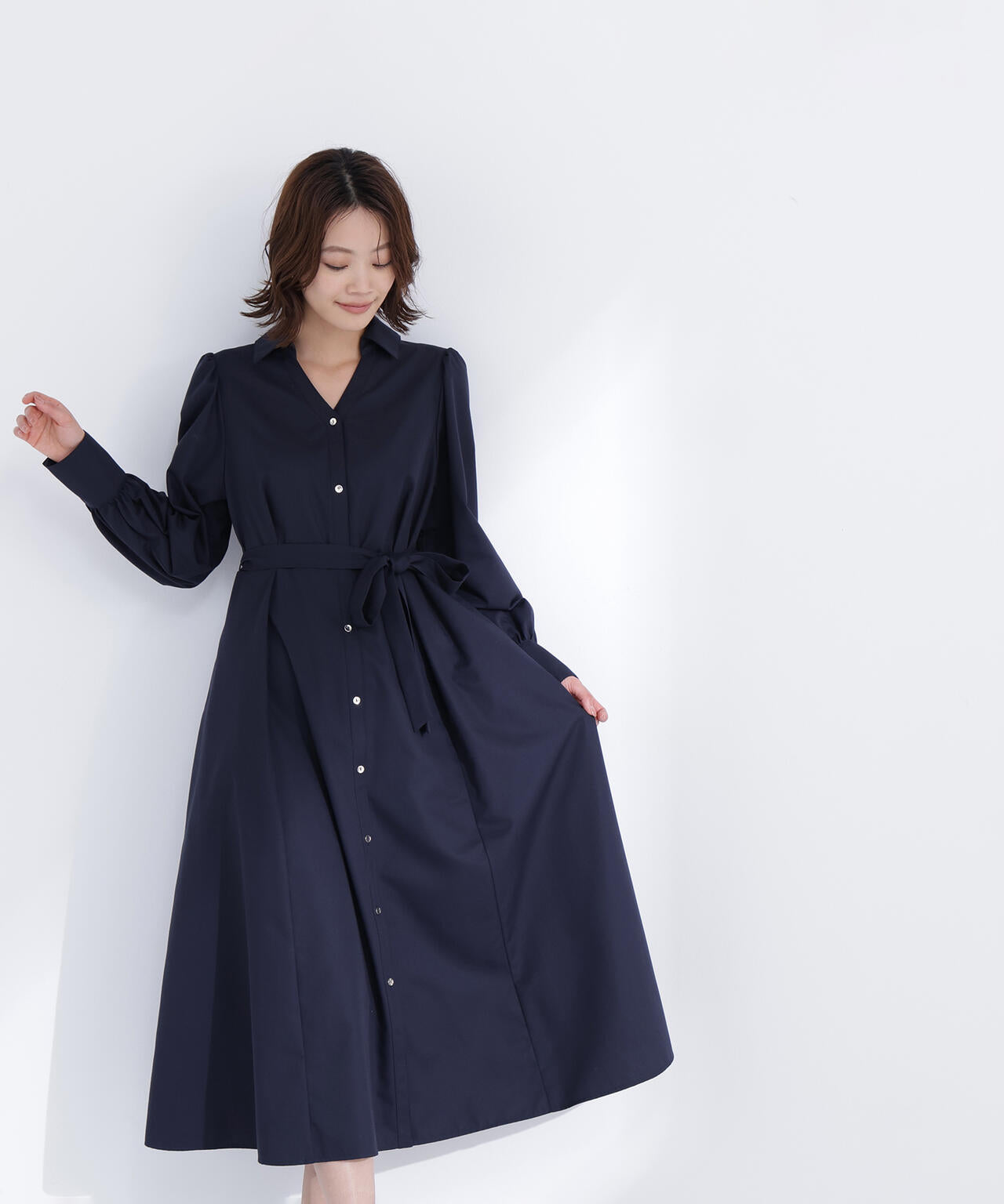 新品タグ付き★AKIRANAKA ビッグシルエットシャツワンピース ベルトリボン リボンベルテッドシャツワンピース | NATURAL BEAUTY BASIC