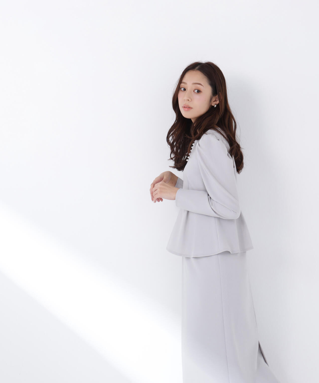 ラインパールペプラムワンピース