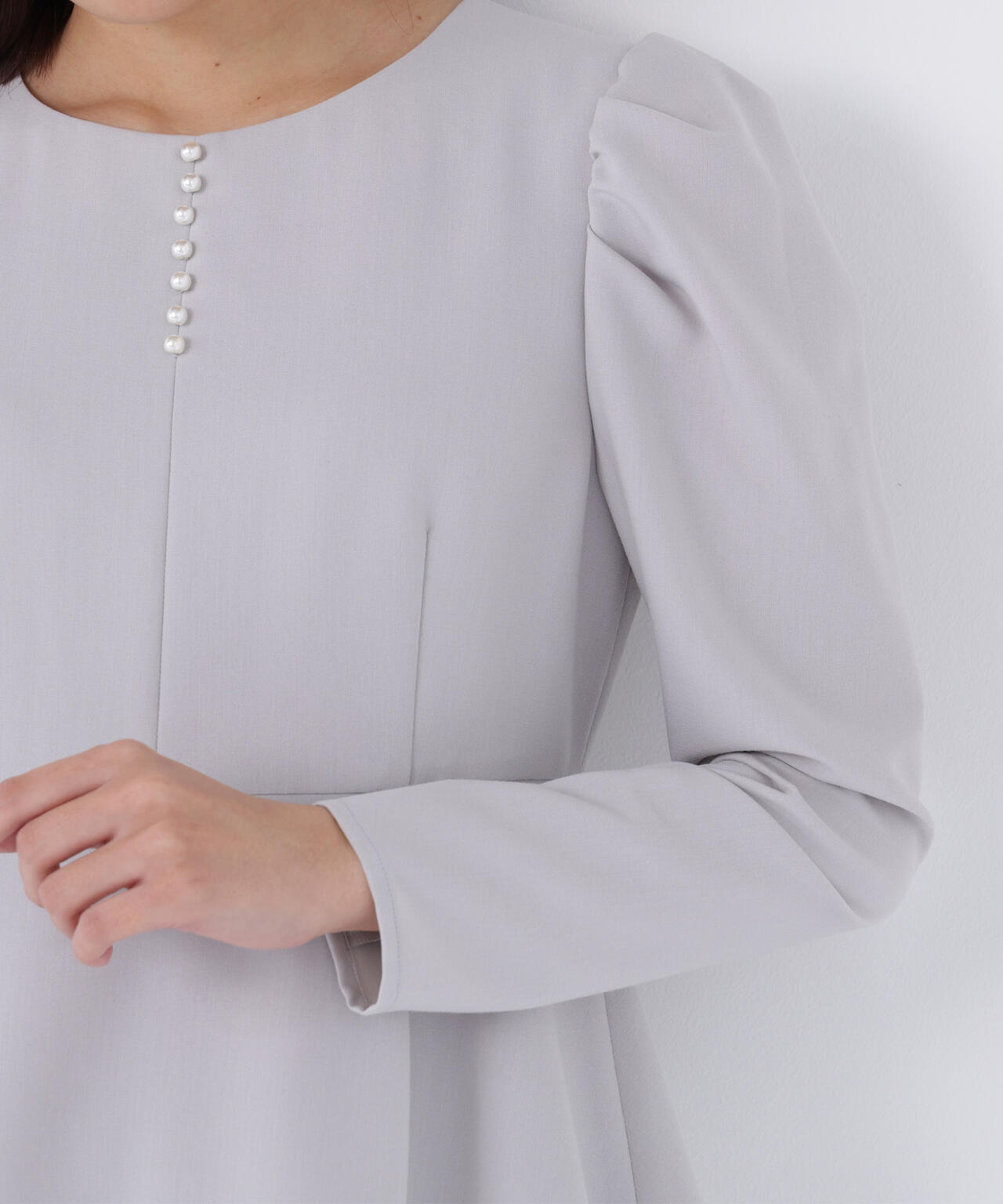 ラインパールペプラムワンピース