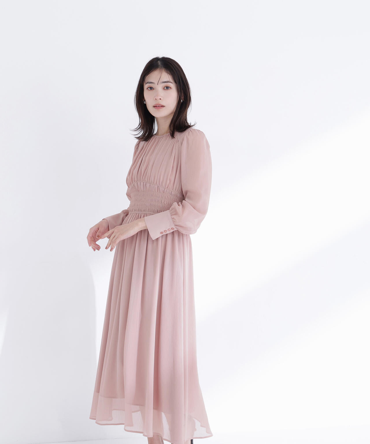 楊柳シャーリングワンピース