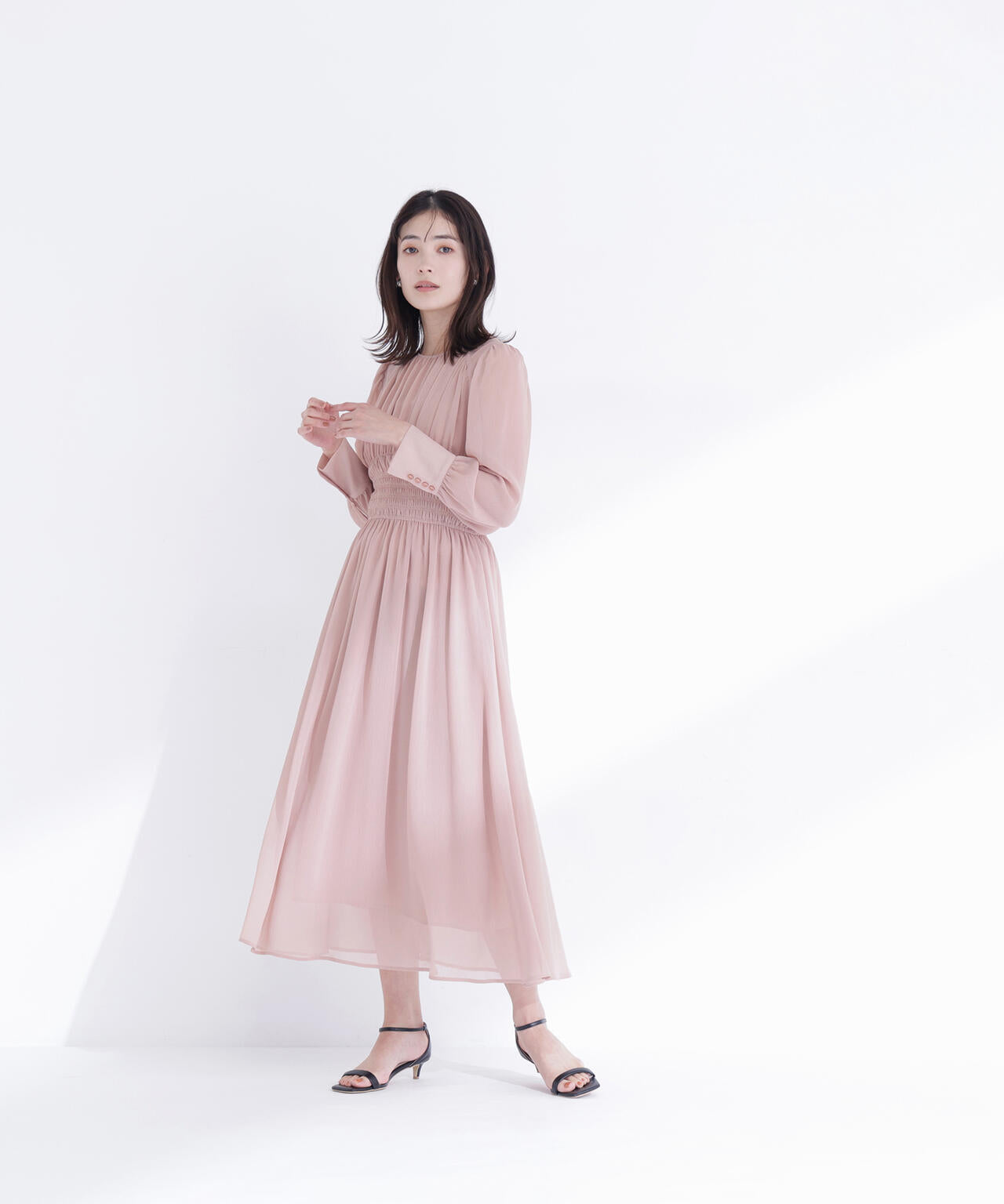 楊柳シャーリングワンピース