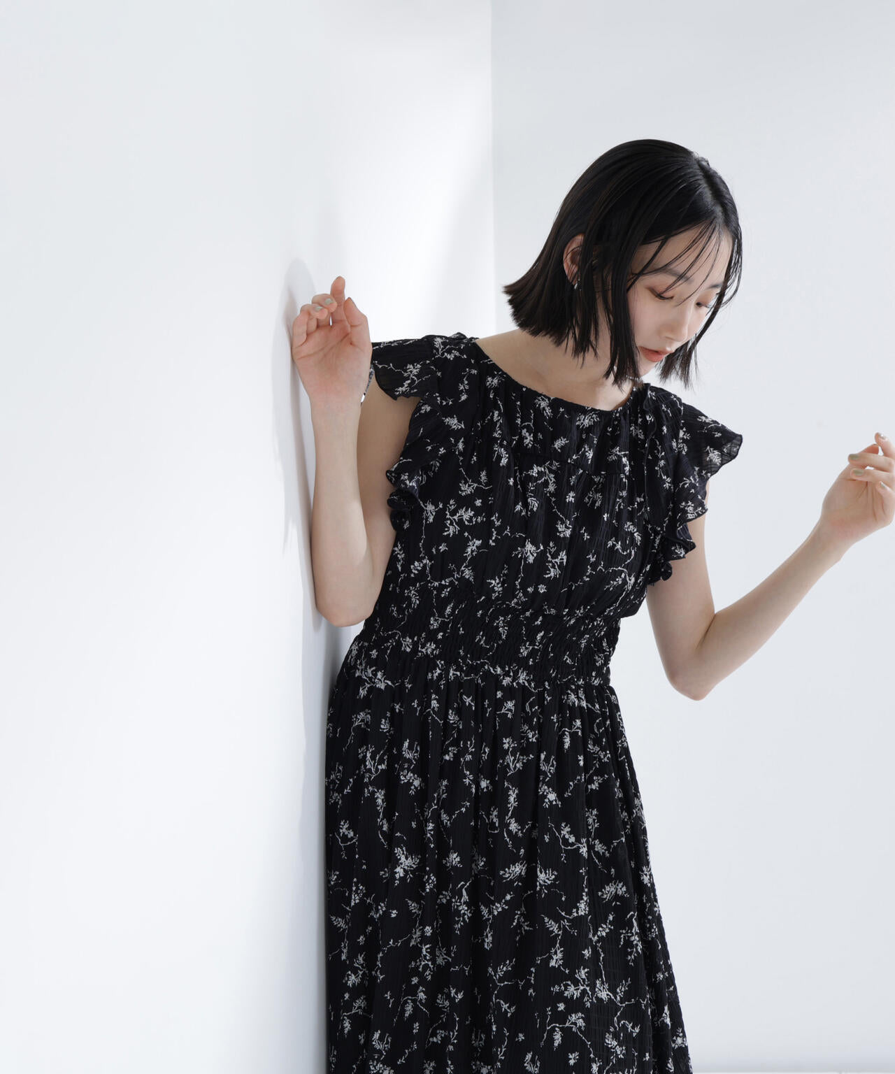 フラワープリントフリルワンピース | NATURAL BEAUTY BASIC