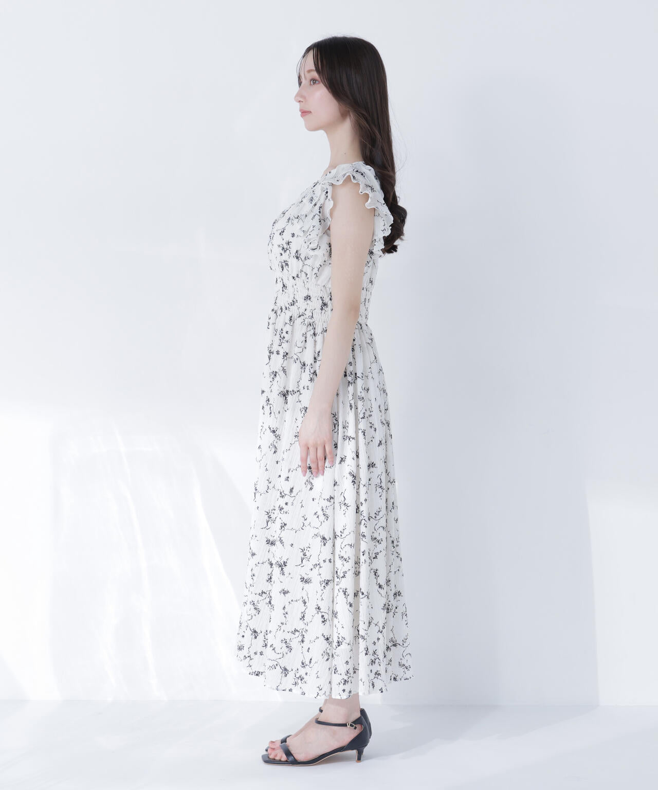 フラワープリントフリルワンピース | NATURAL BEAUTY BASIC