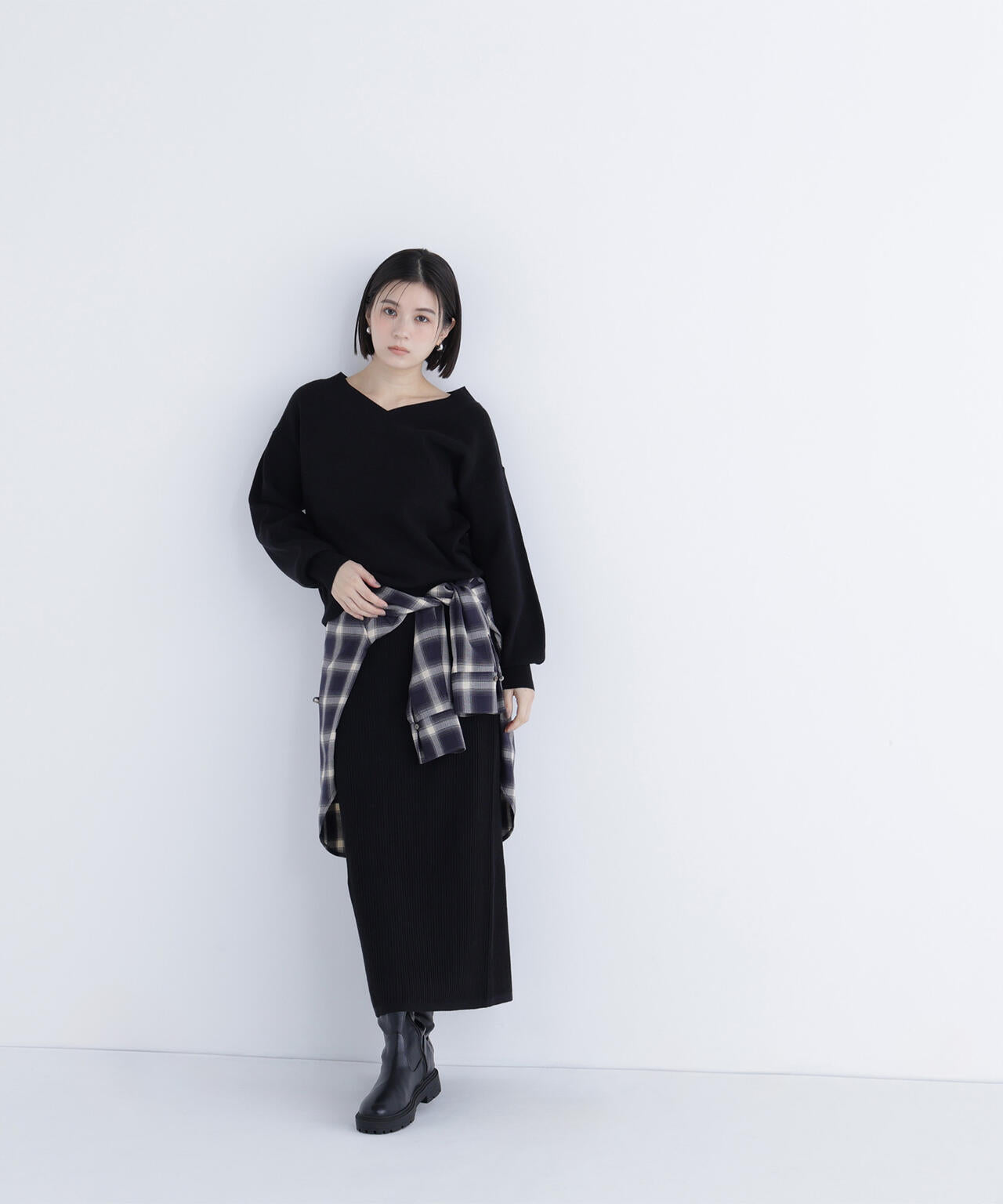 ナチュラルビューティーベーシック（NATURAL BEAUTY BASIC）/Vネックフォルムニットセットアップ Vネックフォルムニットセットアップ | NATURAL BEAUTY BASIC