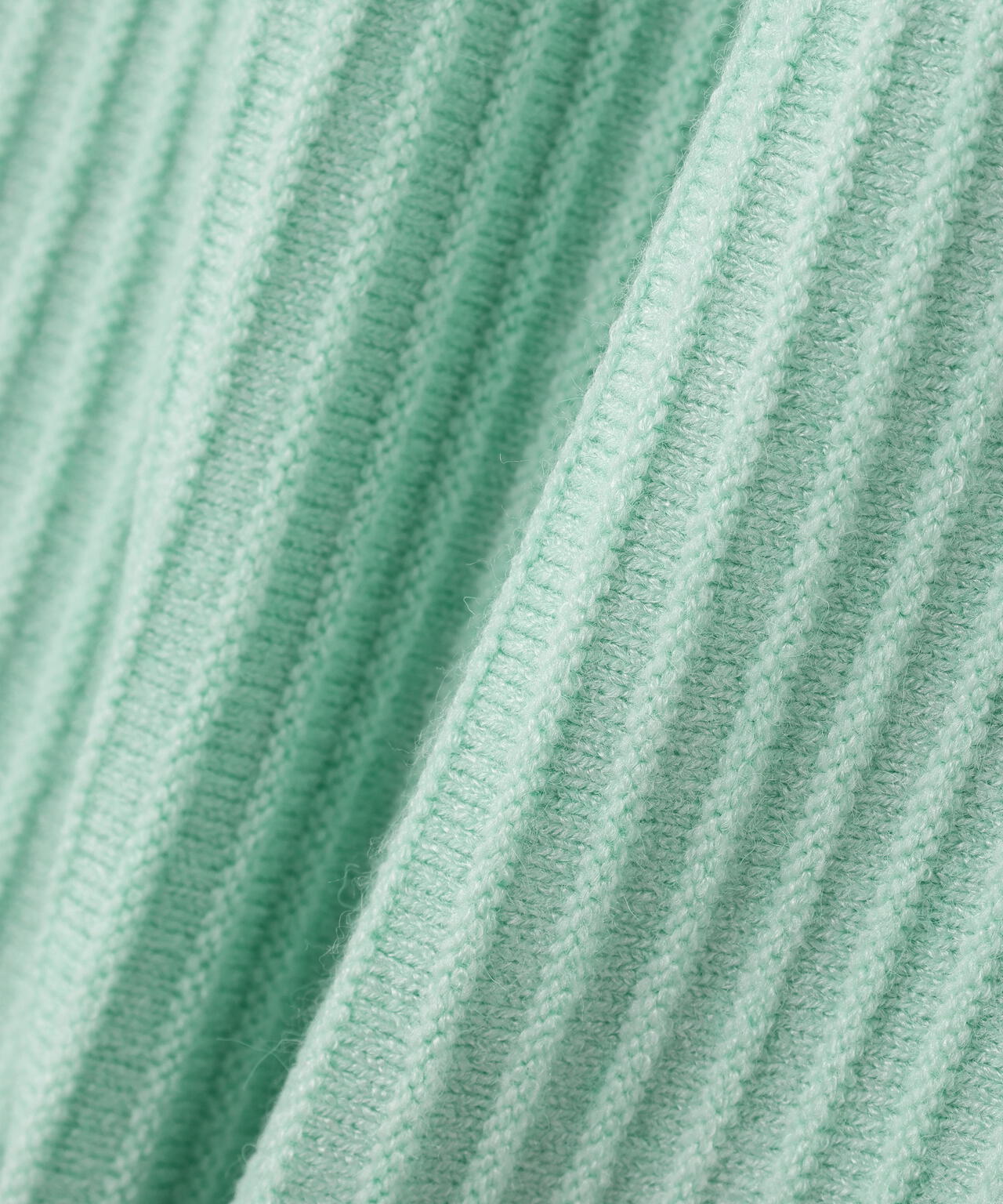 Vネックフォルムニットセットアップ | NATURAL BEAUTY BASIC