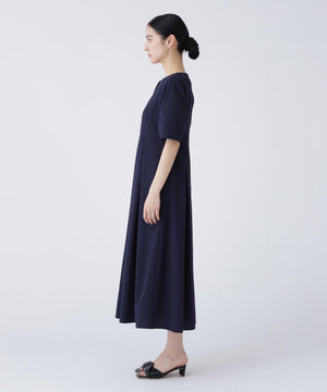 168cm B81cm W60cm H89cm 着用サイズ：M