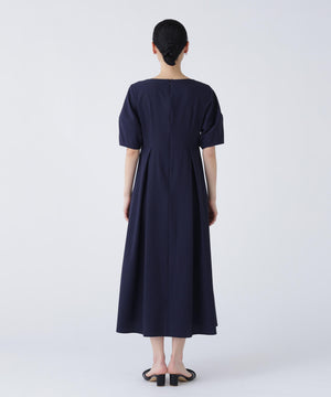 168cm B81cm W60cm H89cm 着用サイズ：M