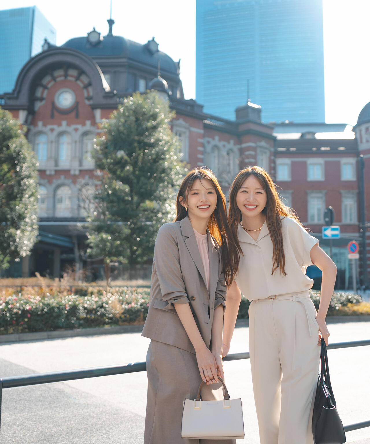 yui様交渉中シルキーツイル ・ベージュとノーラペルライトグレースーツ2セット ルイルエブティック RUIRUE BOUTIQUE 選べる6タイプ洗える