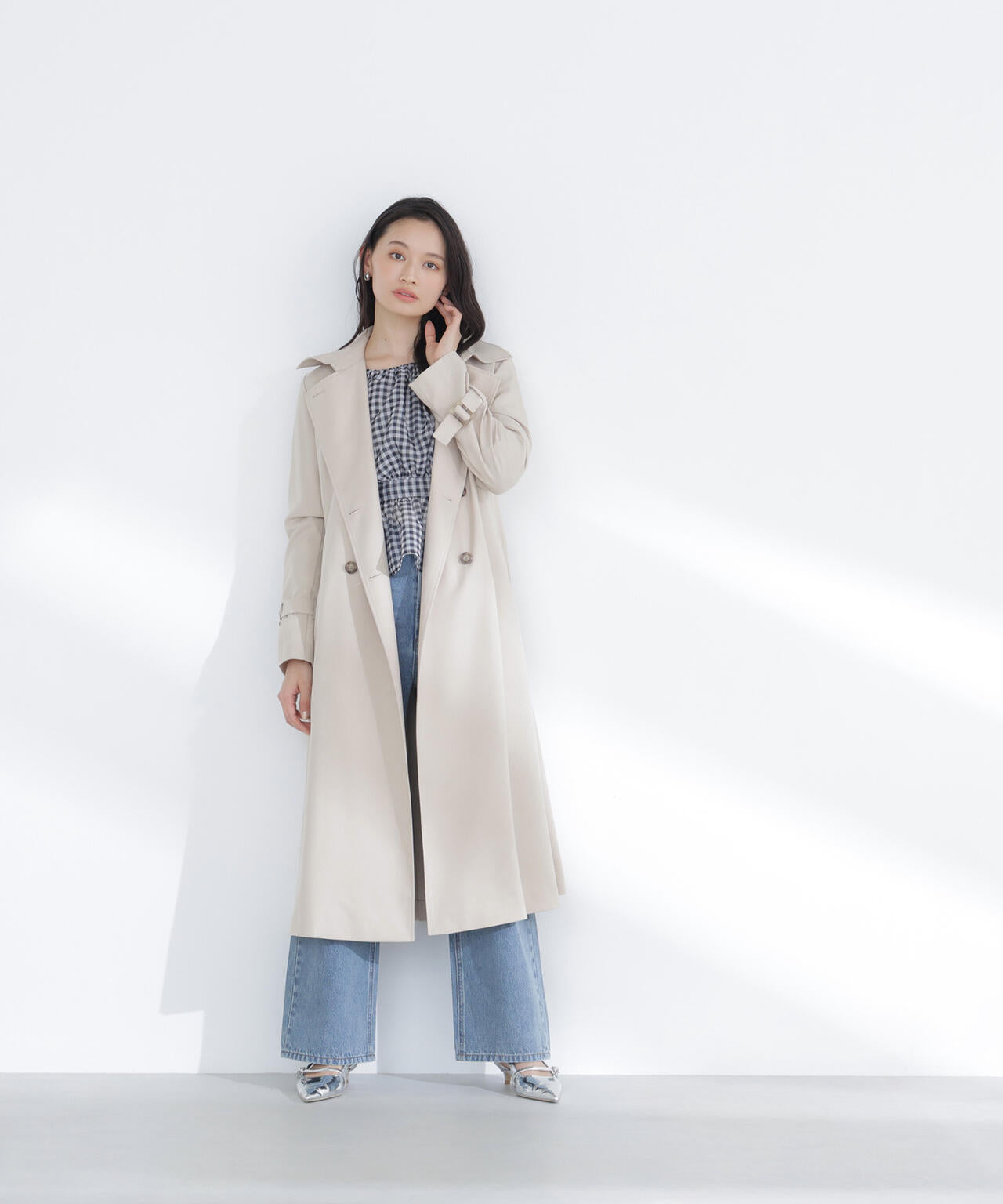 パウダーツイルトレンチコート