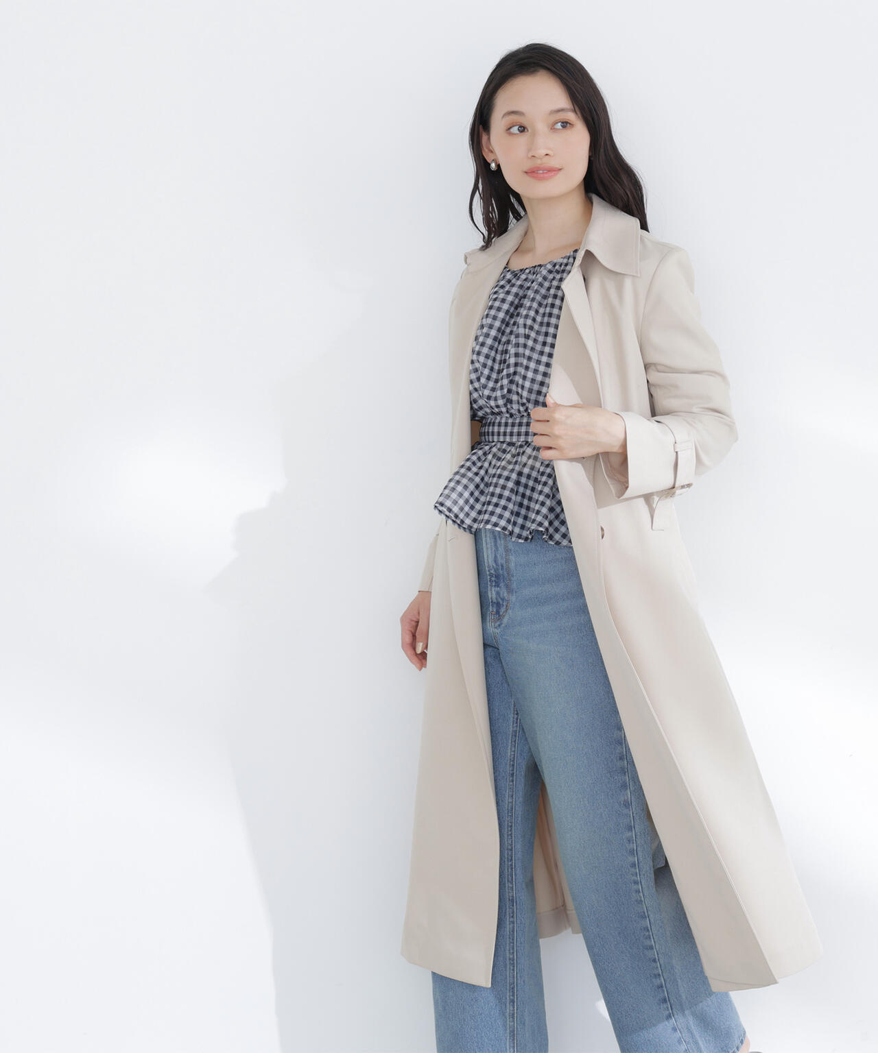 パウダーツイルトレンチコート