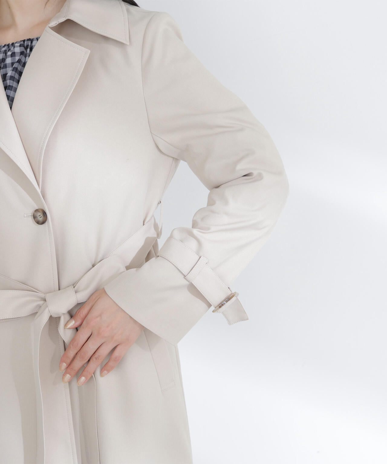 パウダーツイルトレンチコート