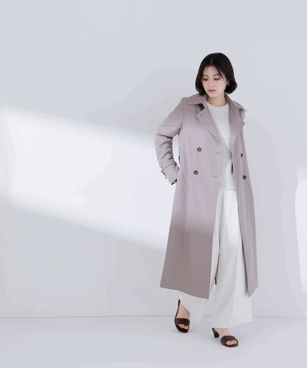 パウダーツイルトレンチコート