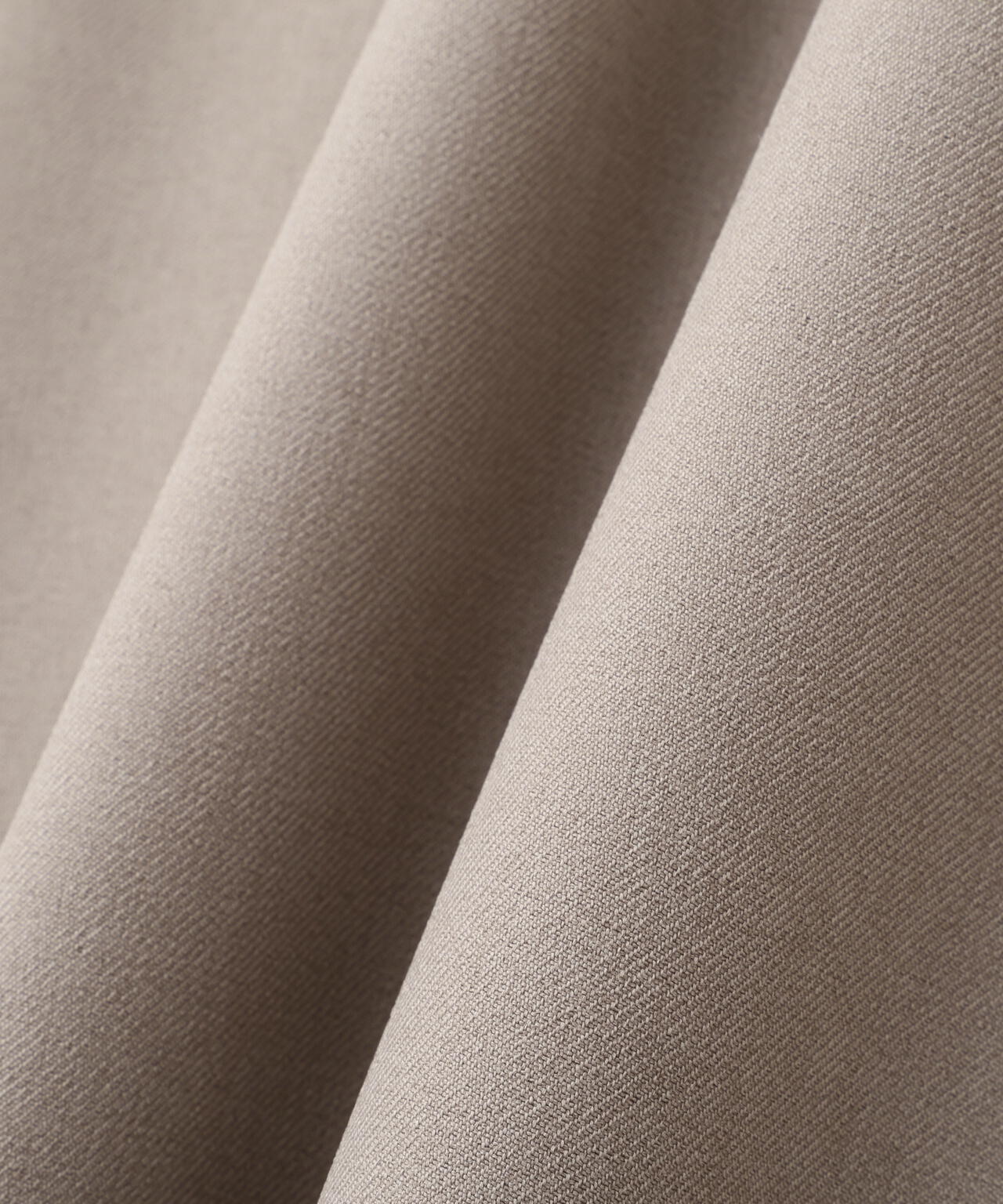 パウダーツイルトレンチコート