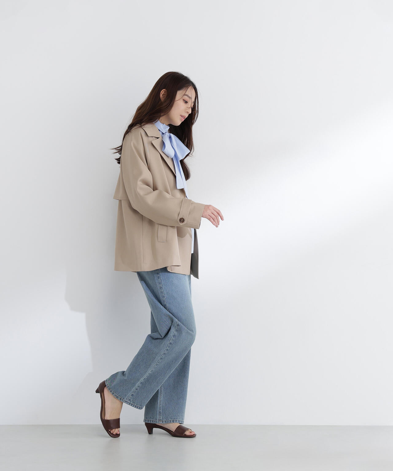 ハーフトレンチコート