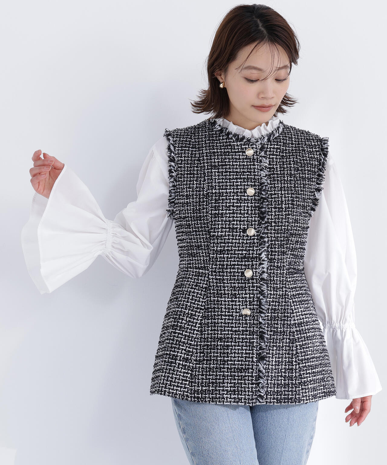 ツイードシリーズ ペプラムジレ