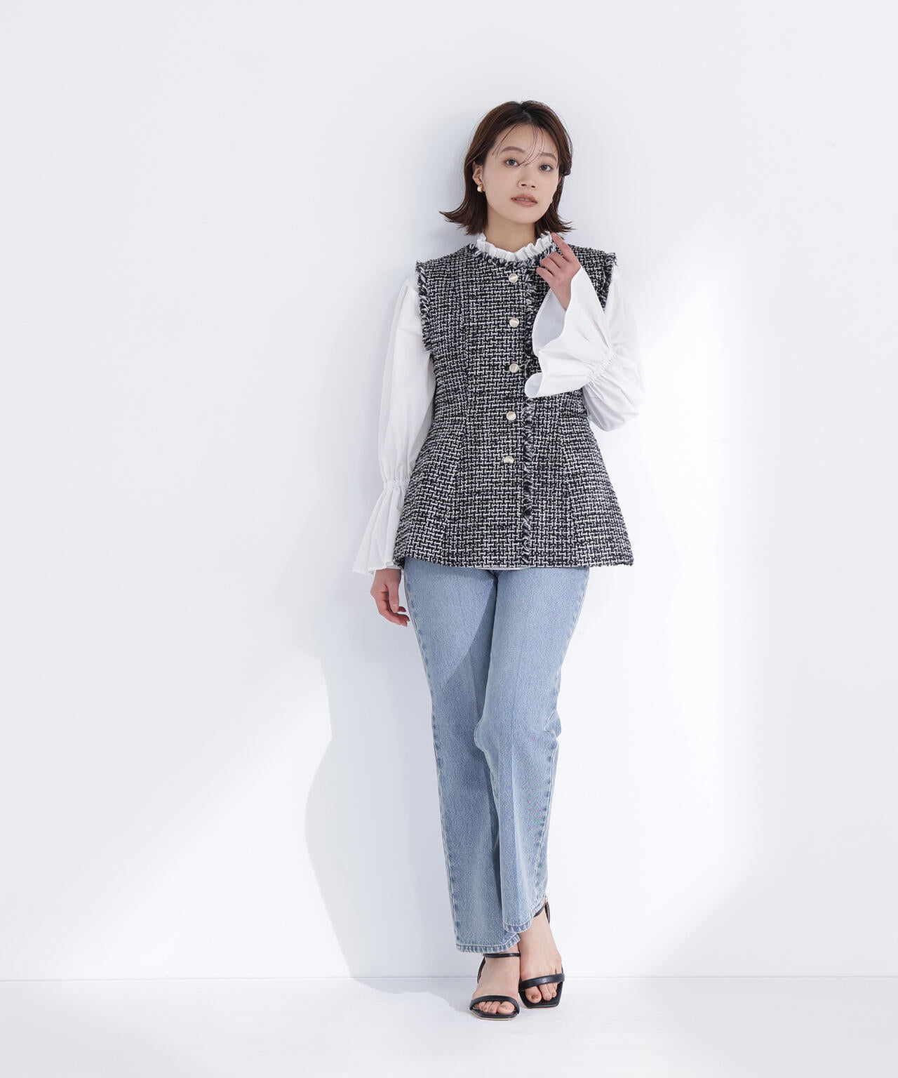 ツイードシリーズ ペプラムジレ