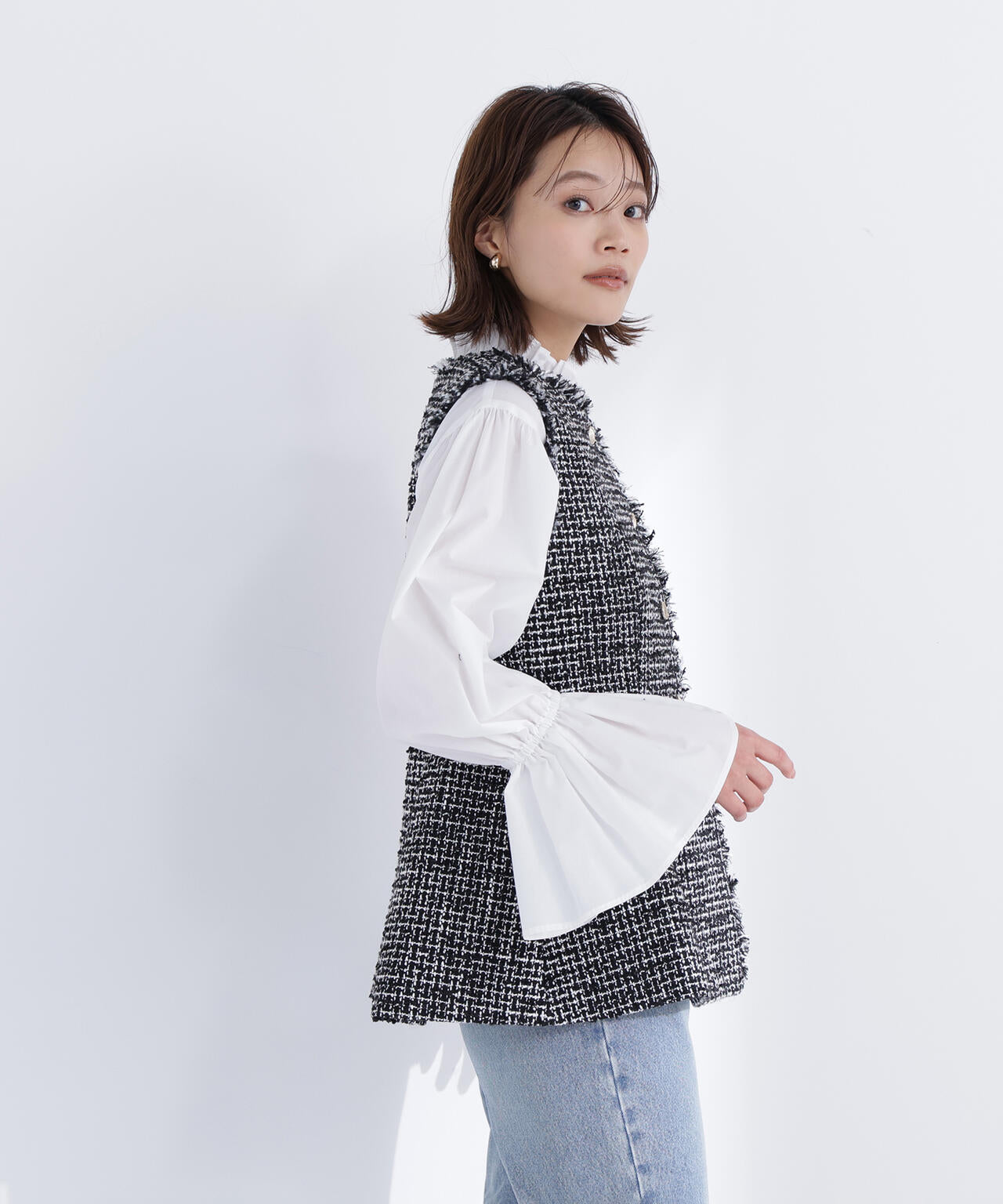 ツイードシリーズ ペプラムジレ