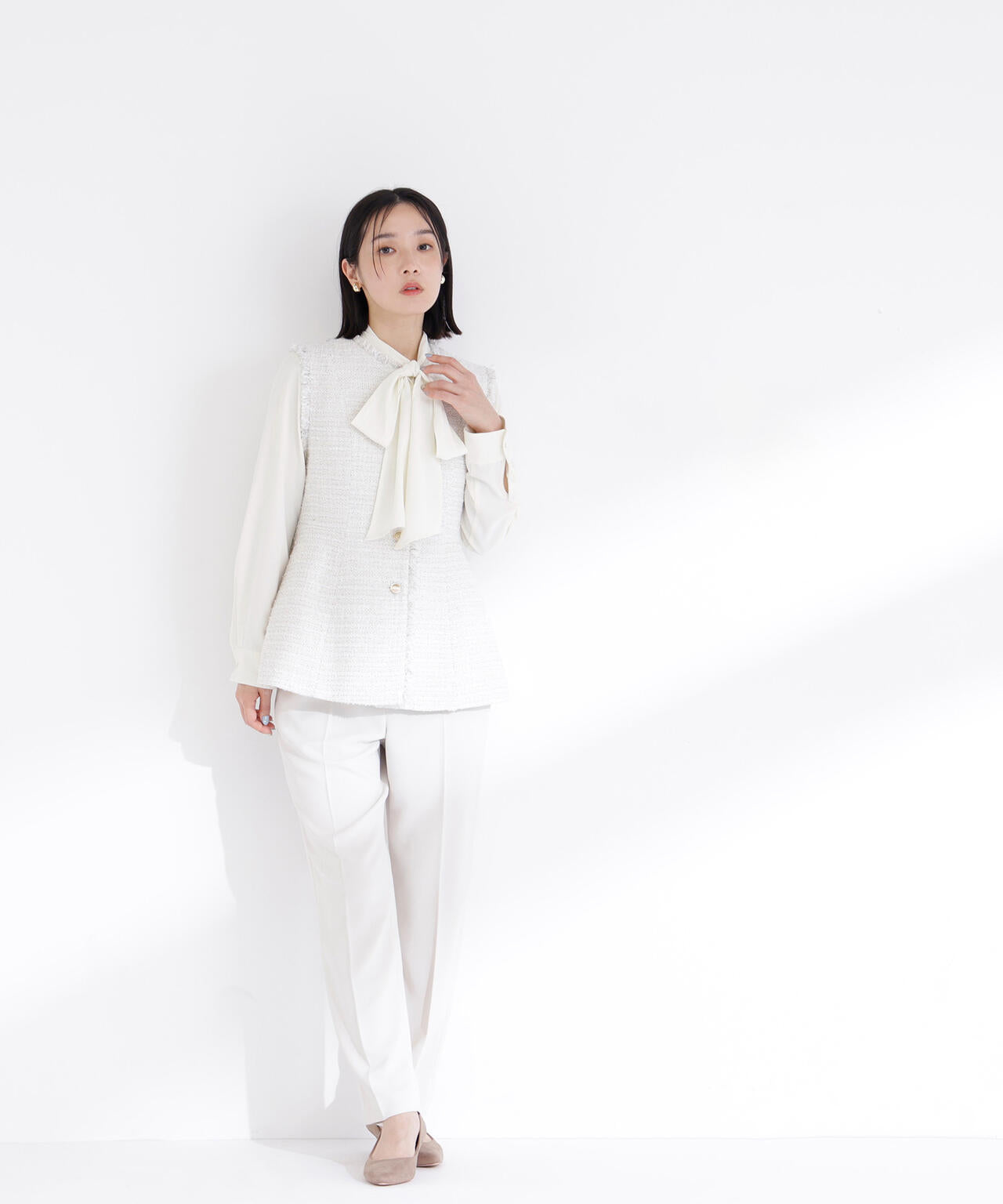 ツイードシリーズ ペプラムジレ